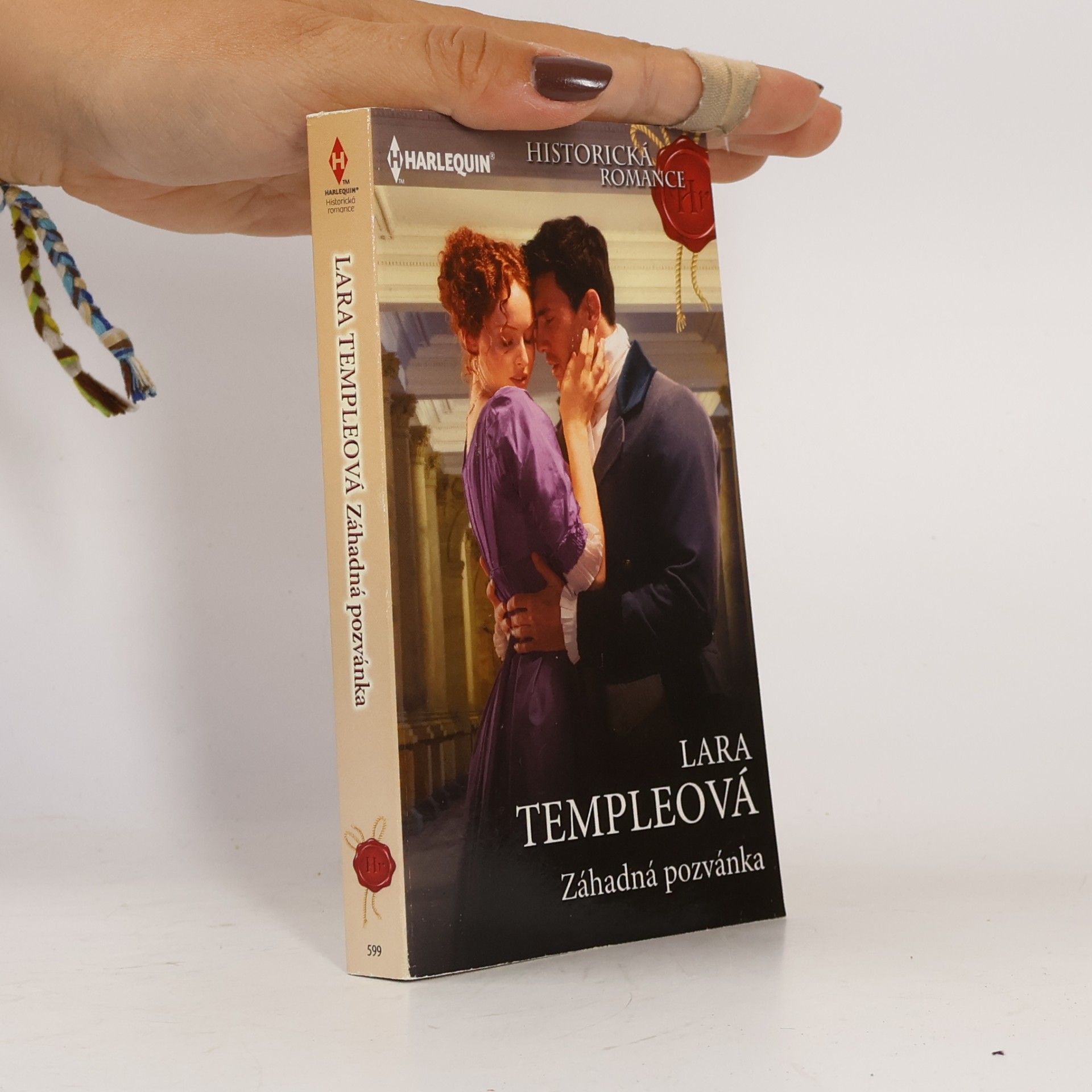 Lara Temple Záhadná pozvánka