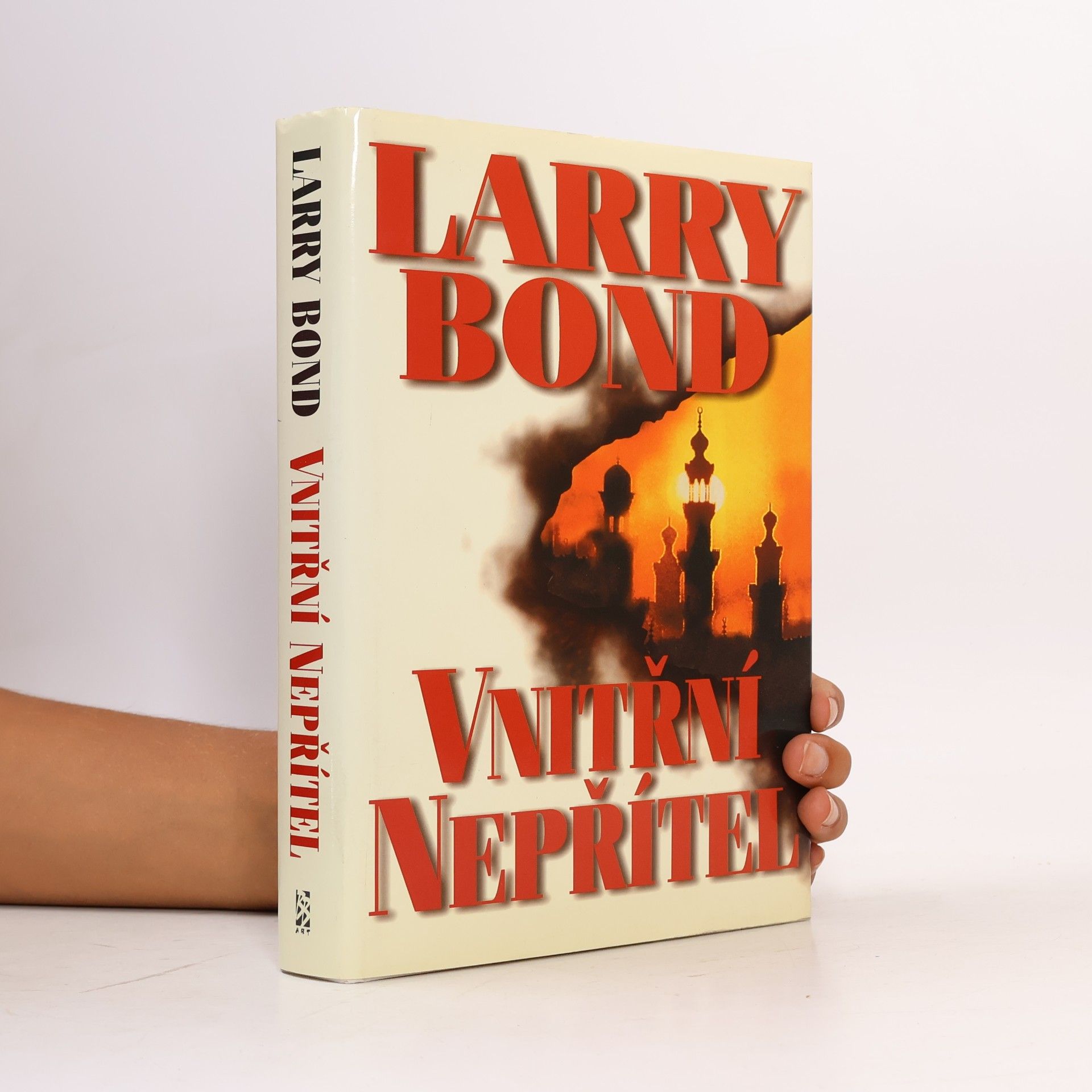 Larry Bond Vnitřní nepřítel