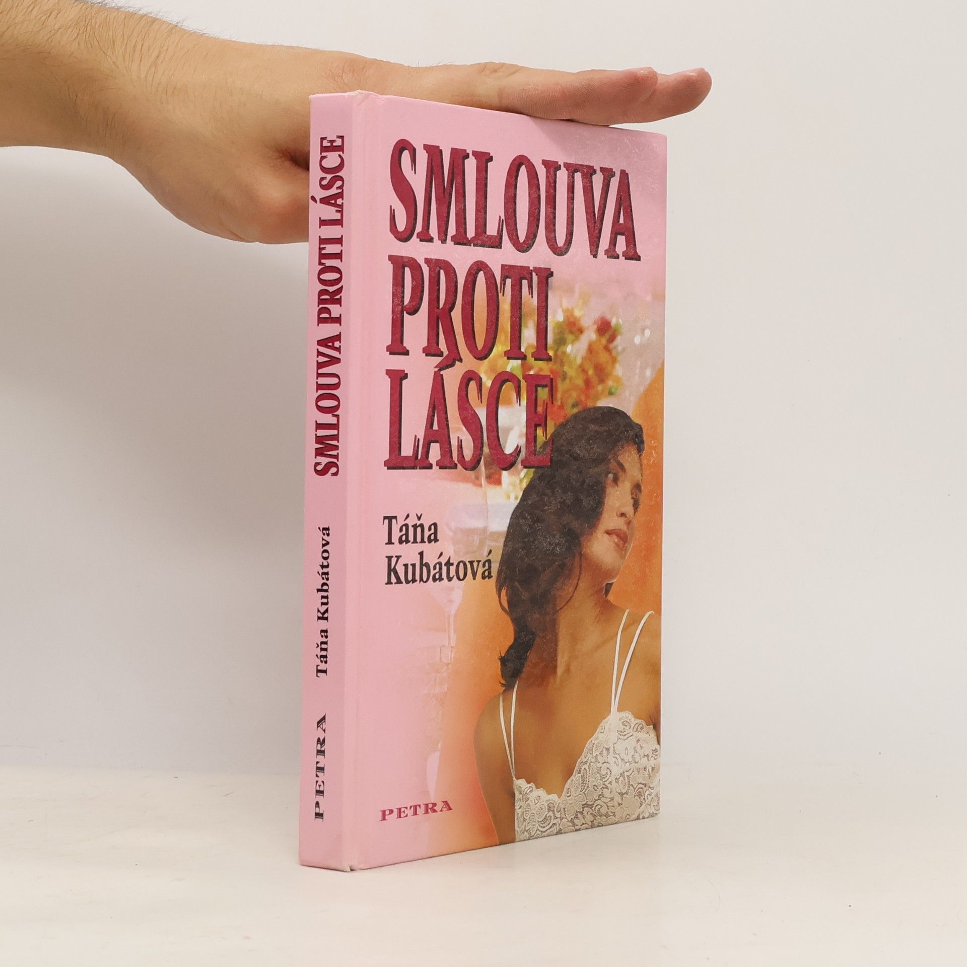 Táňa Kubátová Smlouva proti lásce