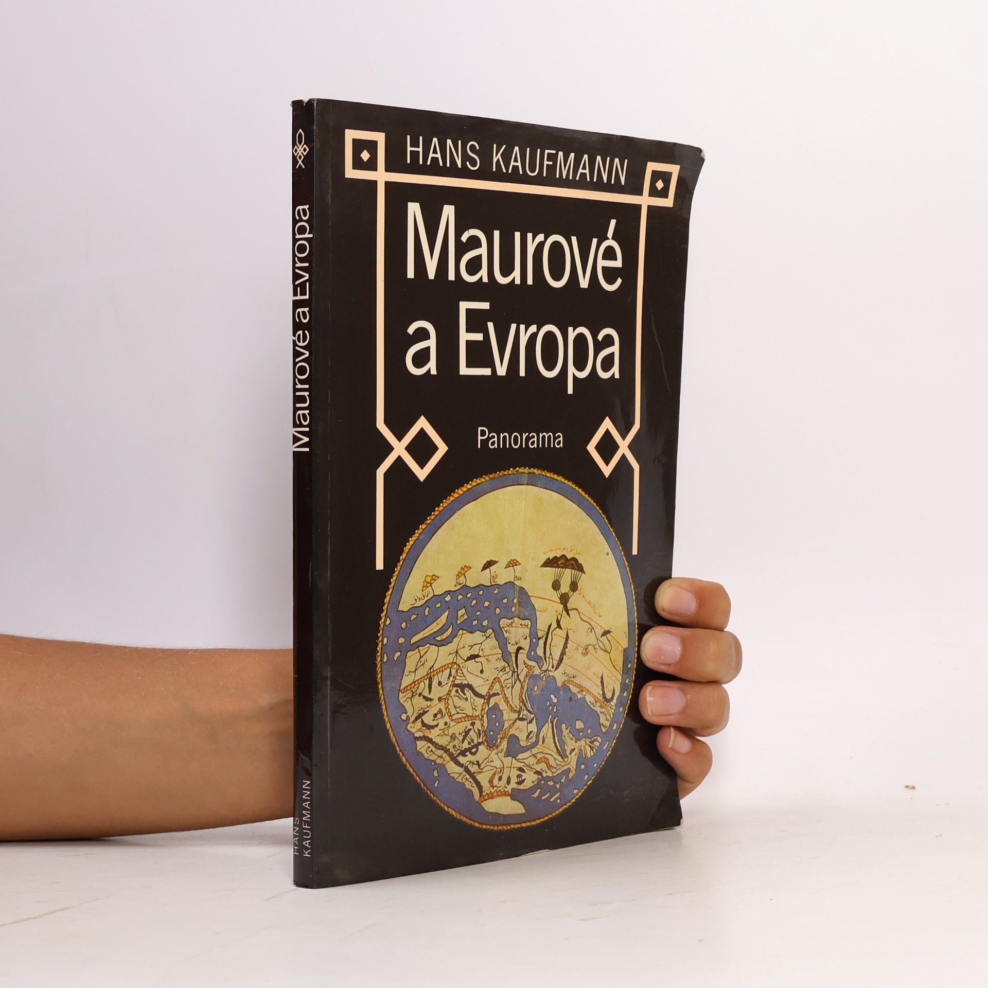 Ivan Hrbek Maurové a Evropa