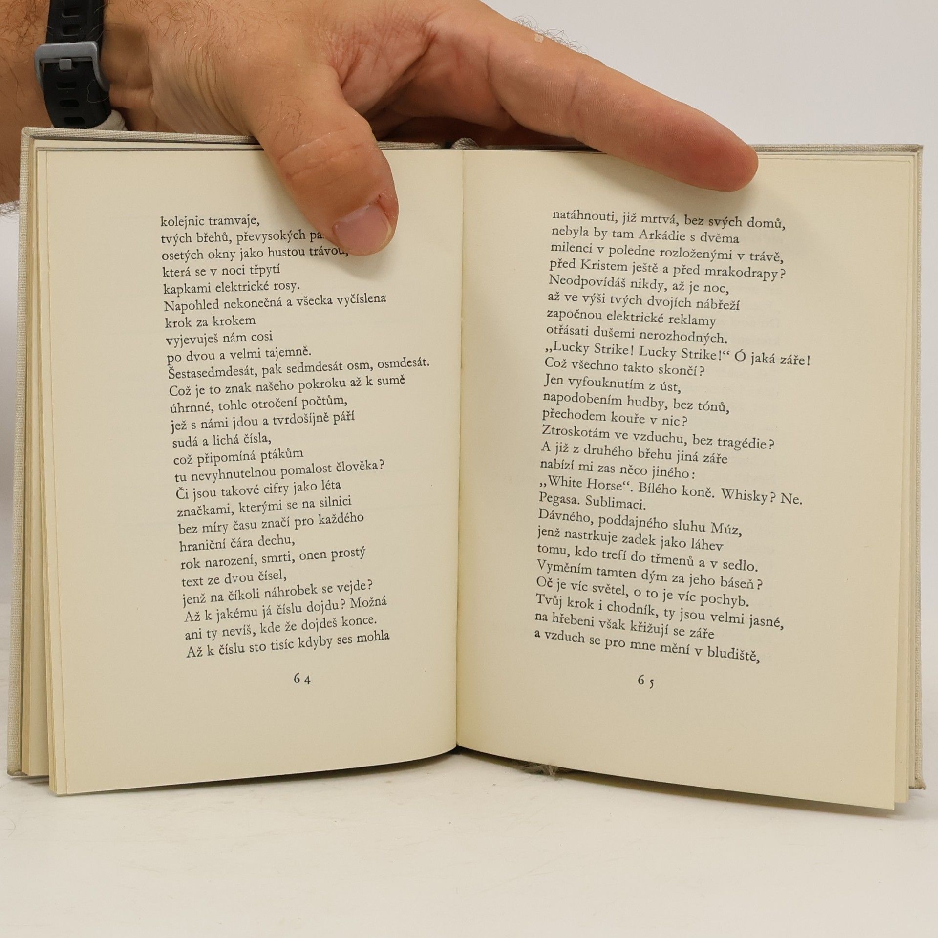 Lumír Čivrný Ty uvězněný strome. Španělská poezie XX. století