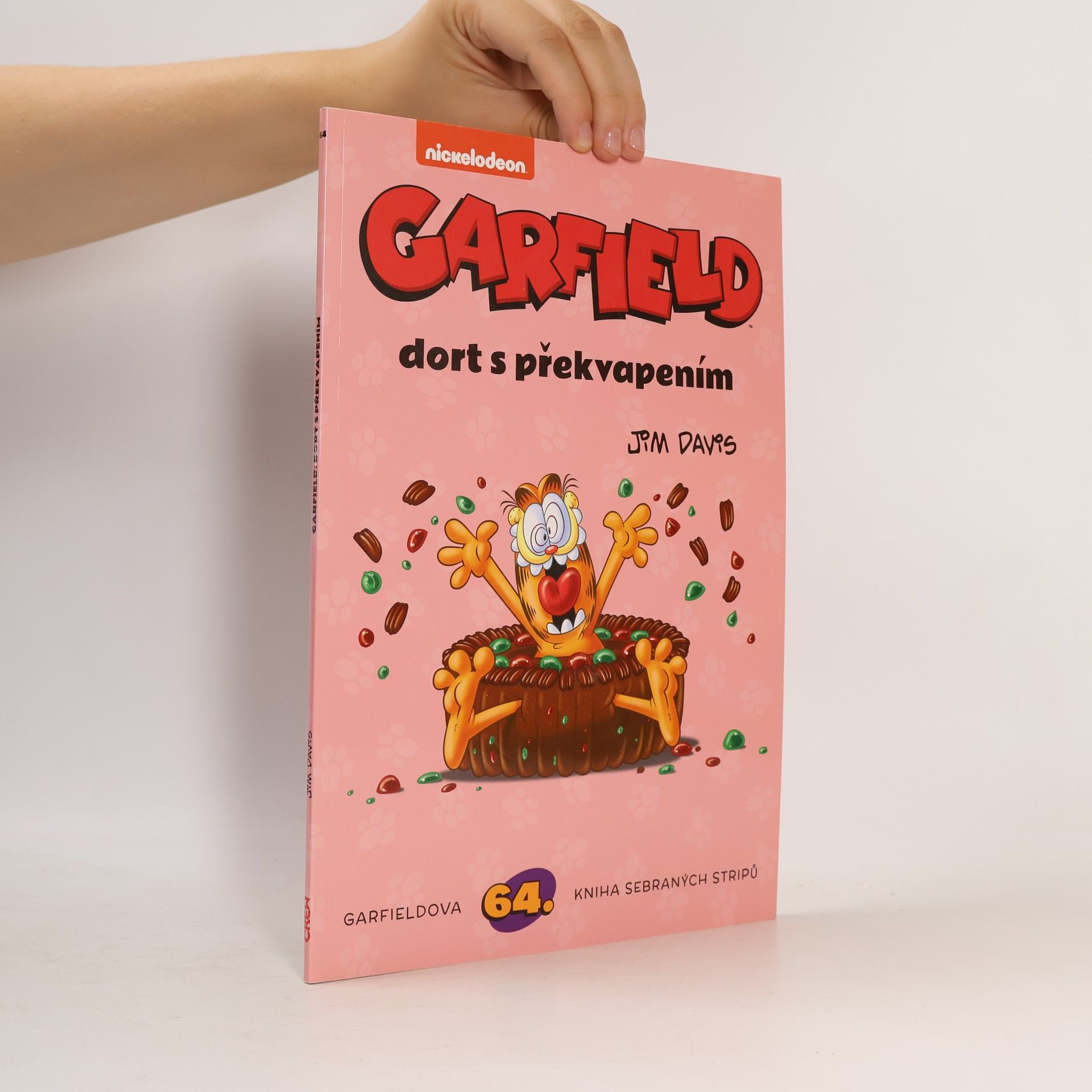 Jim Davis Garfield 64. Dort s překvapením