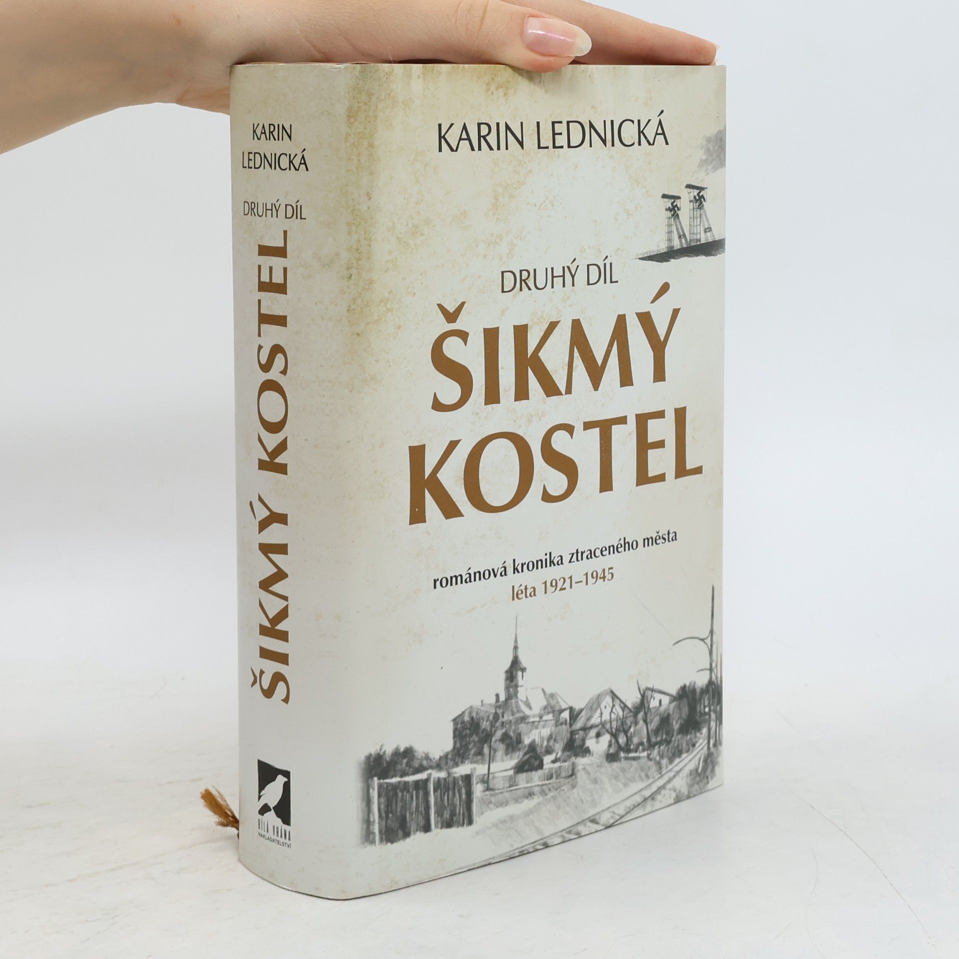 Karin Lednická Šikmý kostel 2
