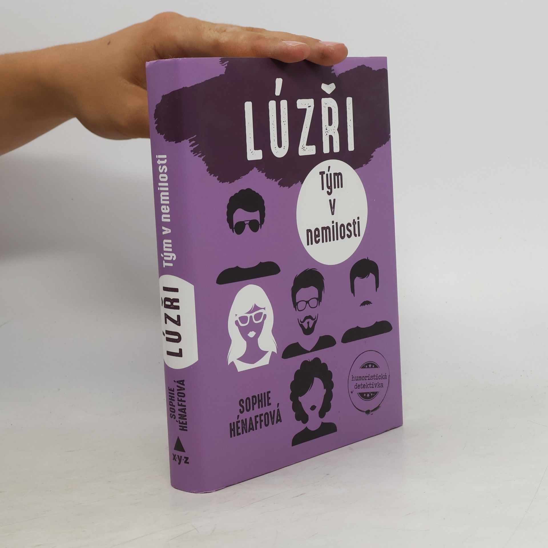 Sophie Hénaff Lúzři. Tým v nemilosti