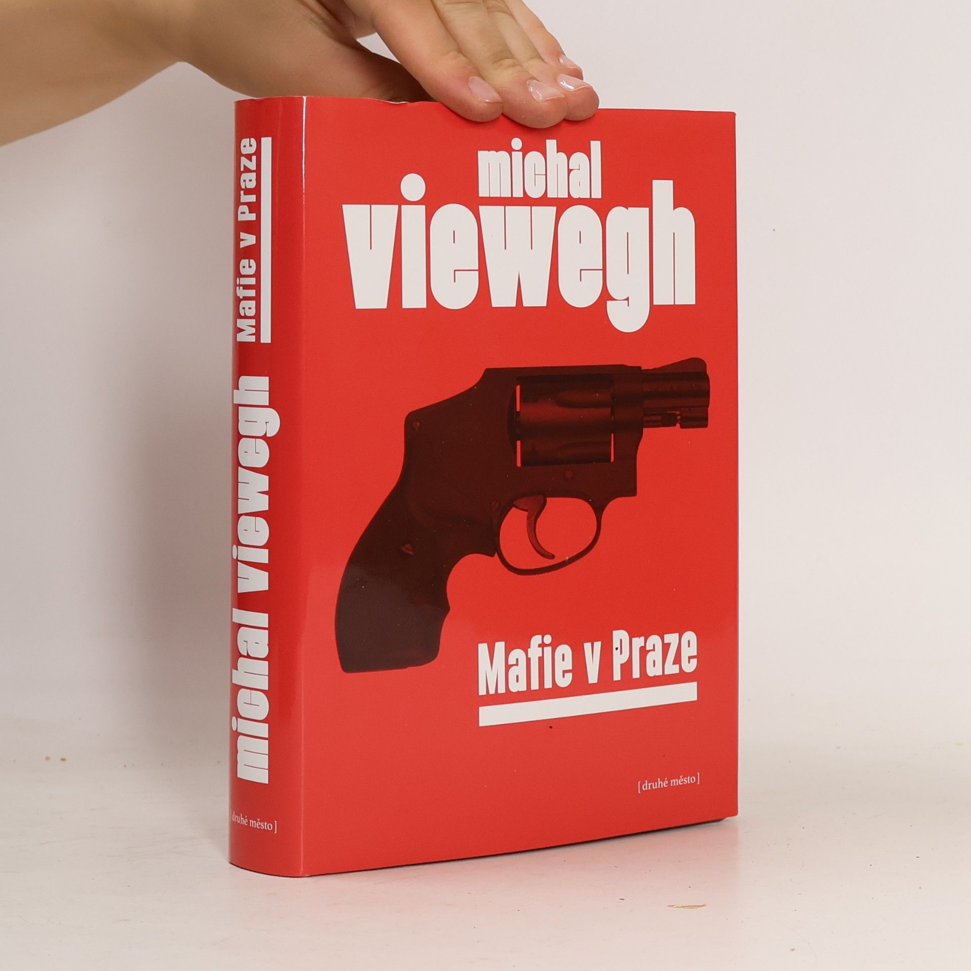 Michal Viewegh Mafie v Praze