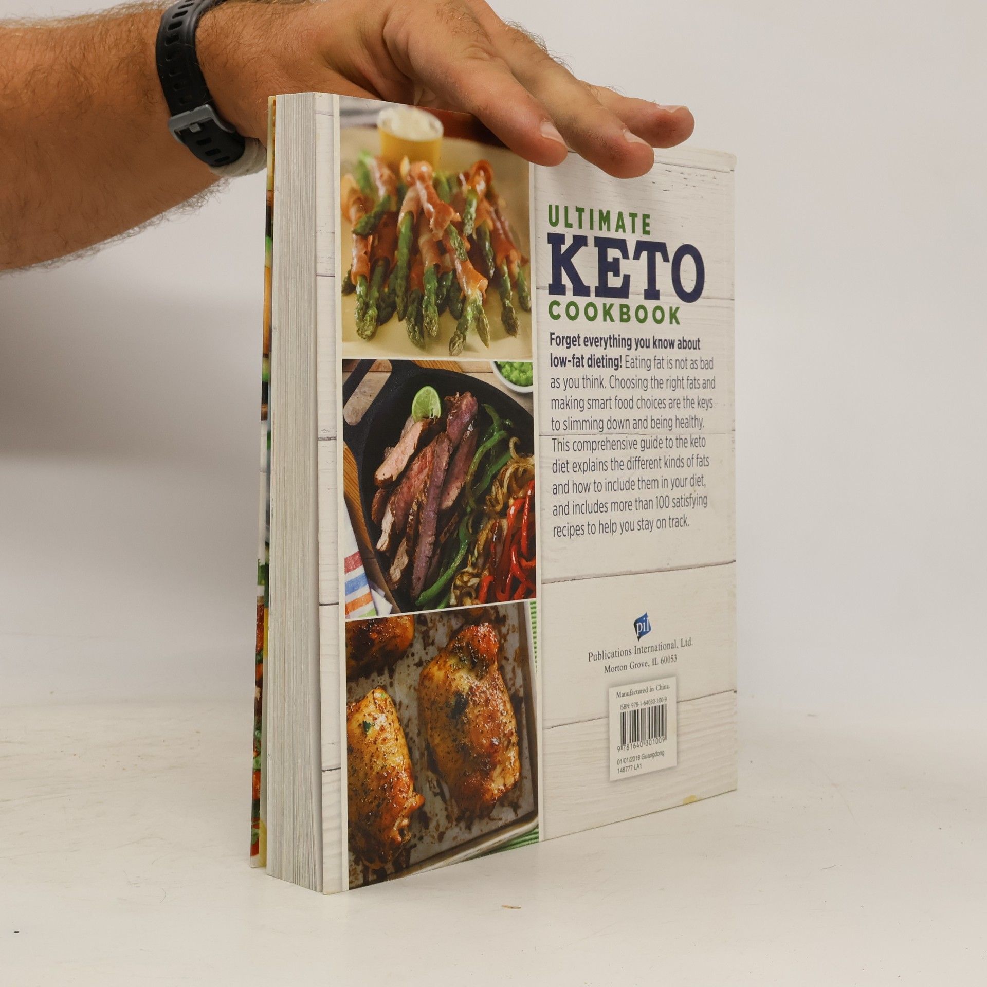Publications International Ltd. Ultimate Keto Cookbook