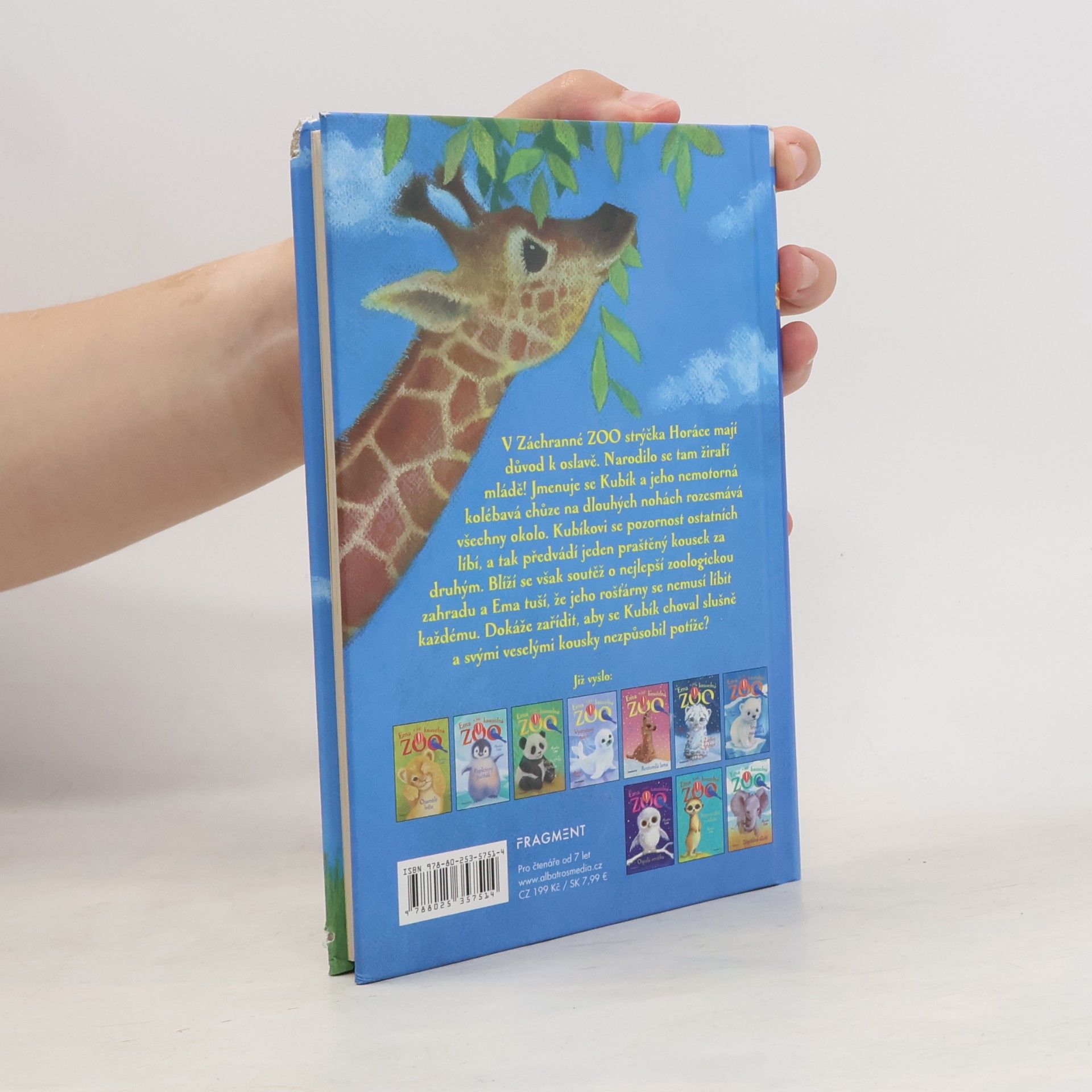 Cobb, Amelia Ema a její kouzelná zoo. Rošťácká žirafa