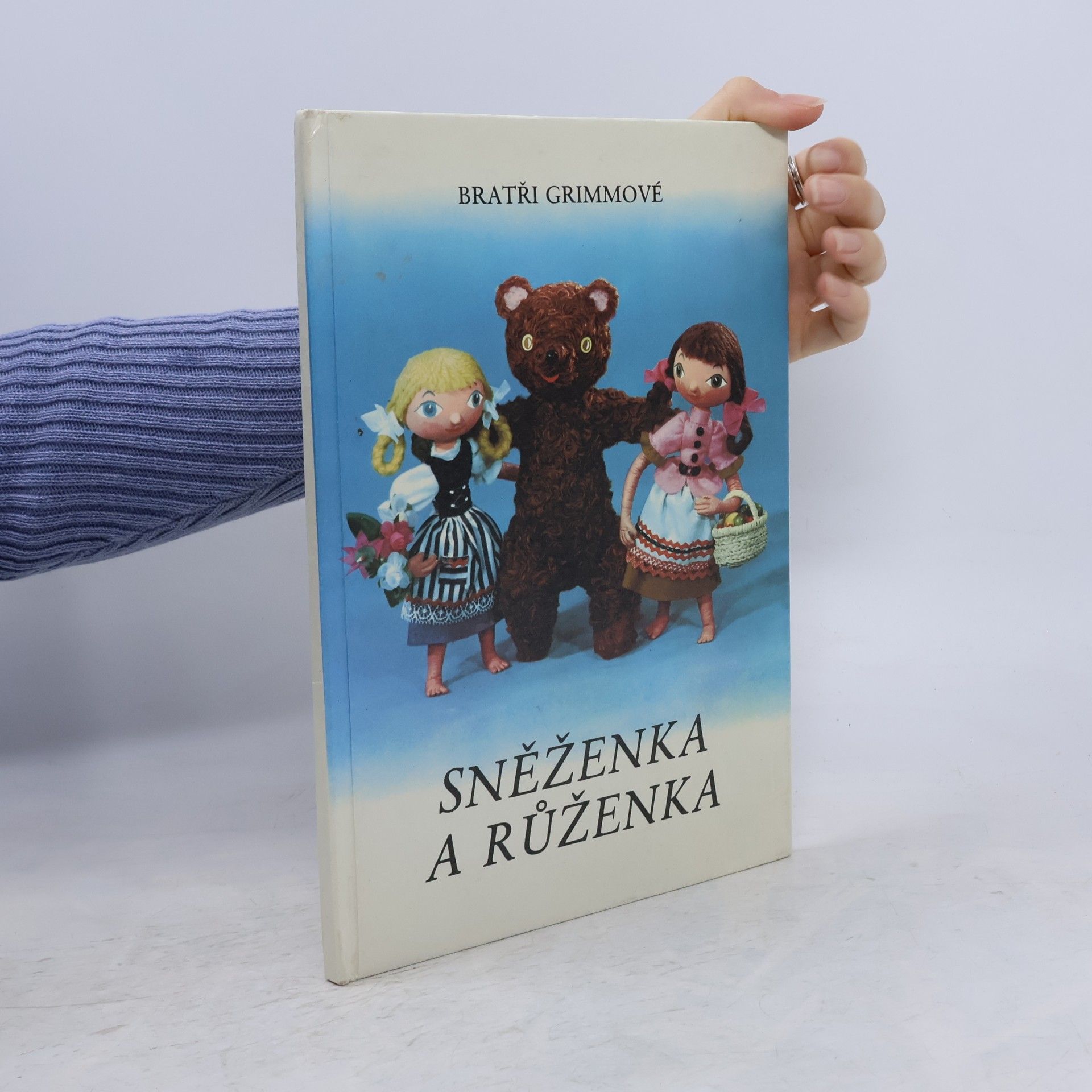bratři Grimmové Sněženka a růženka