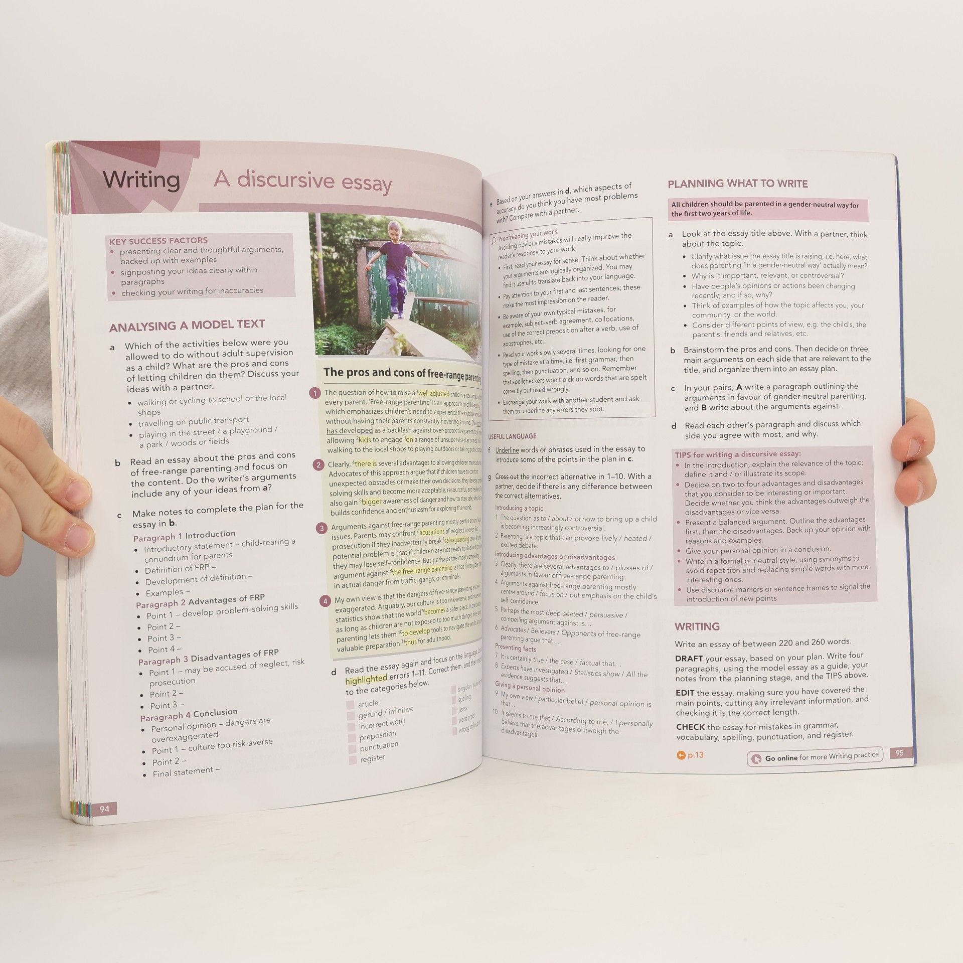 Collectif d'auteurs English File: Advanced Plus: Student's Book with Online Practice