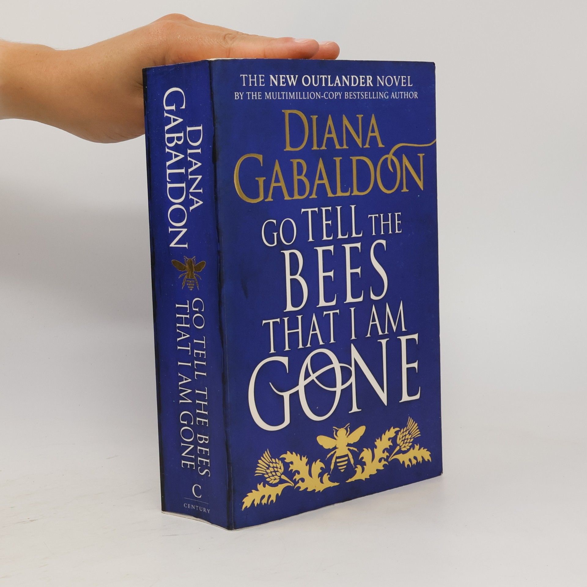 Diana Gabaldon Go tell the bees that I am gone