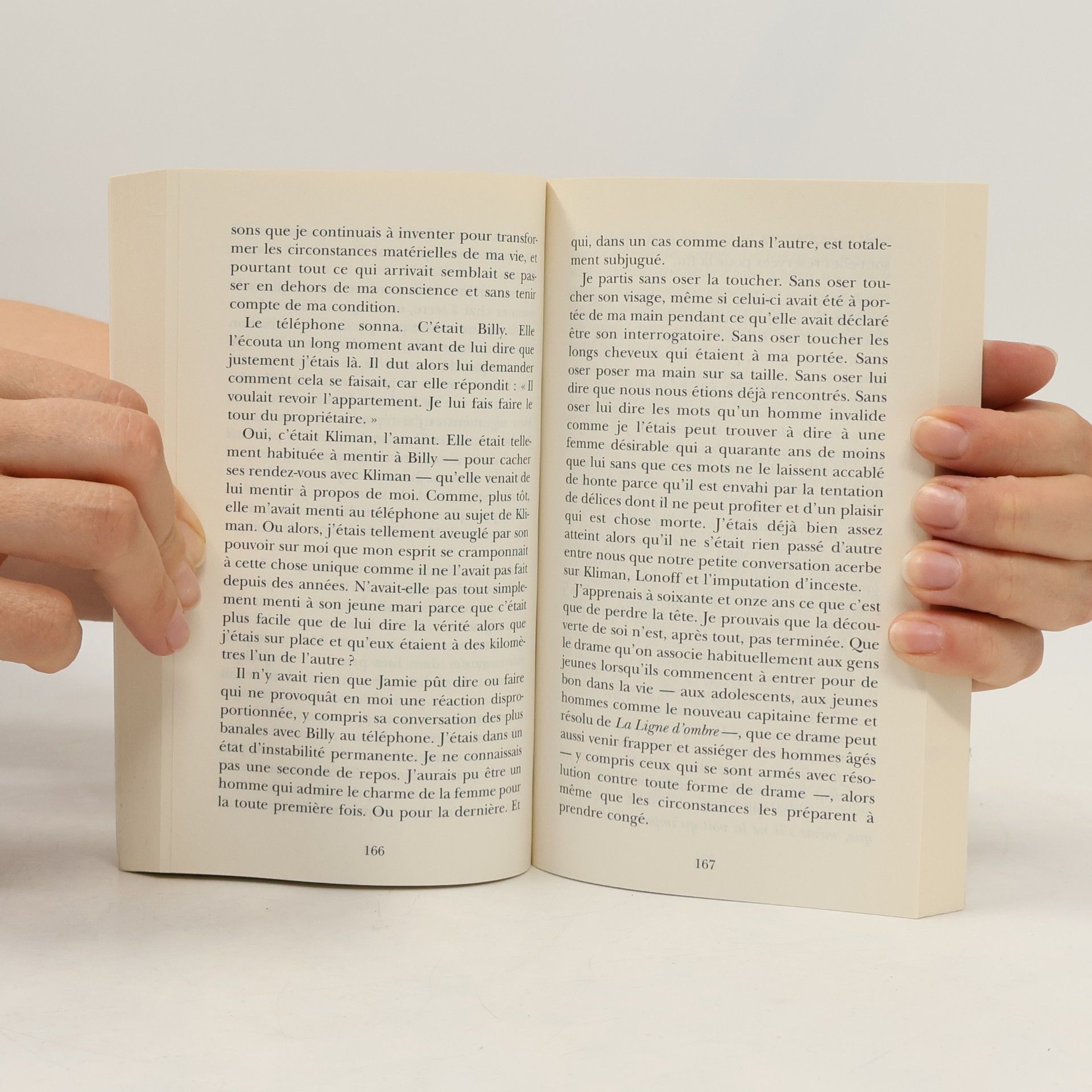 Marie-Claire Pasquier Folio - 5255: Exit le fantôme