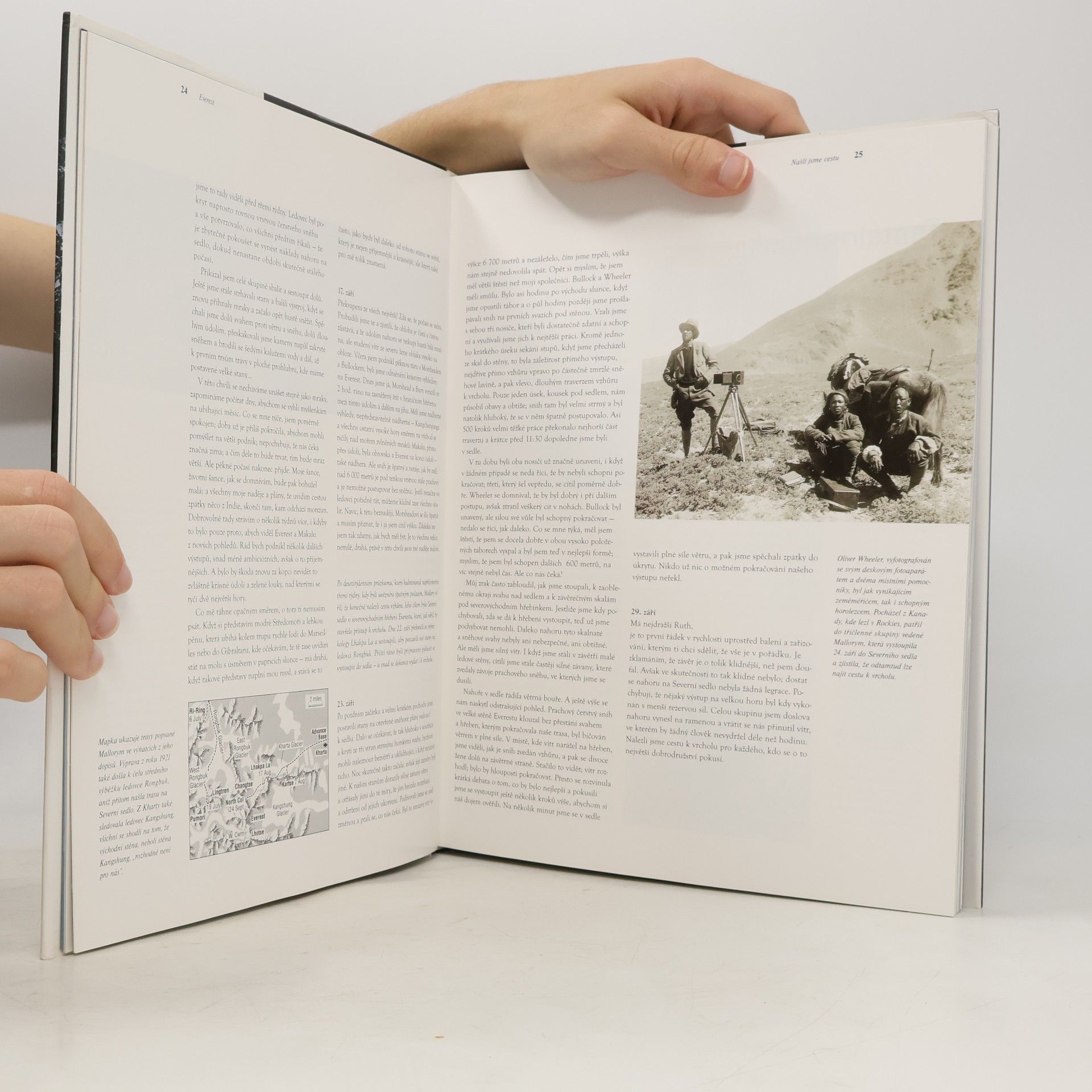 Edmund Hillary Everest. Nejlepší články a fotografie z období sedmdesáti let lidského snažení