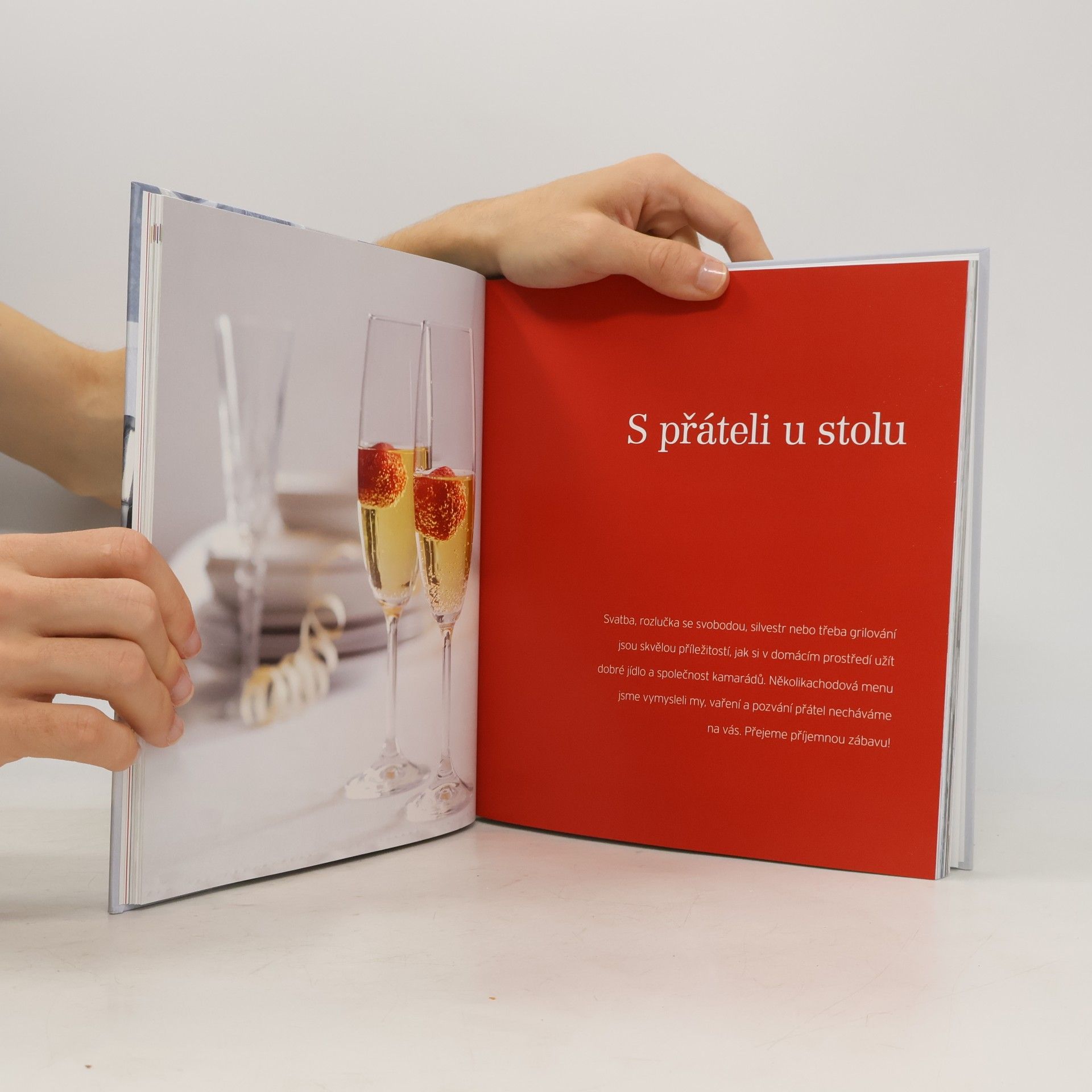 Autorenkollektiv Sváteční menu od polévky po dezert