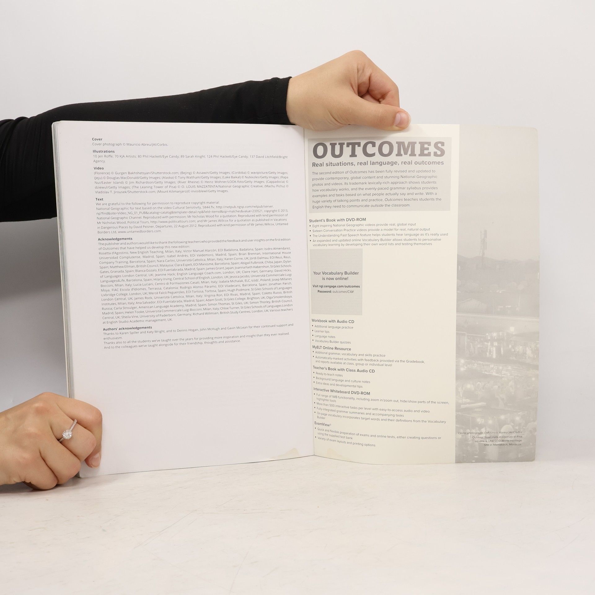 Hugh Dellar Outcomes: Intermediate. Student's book.