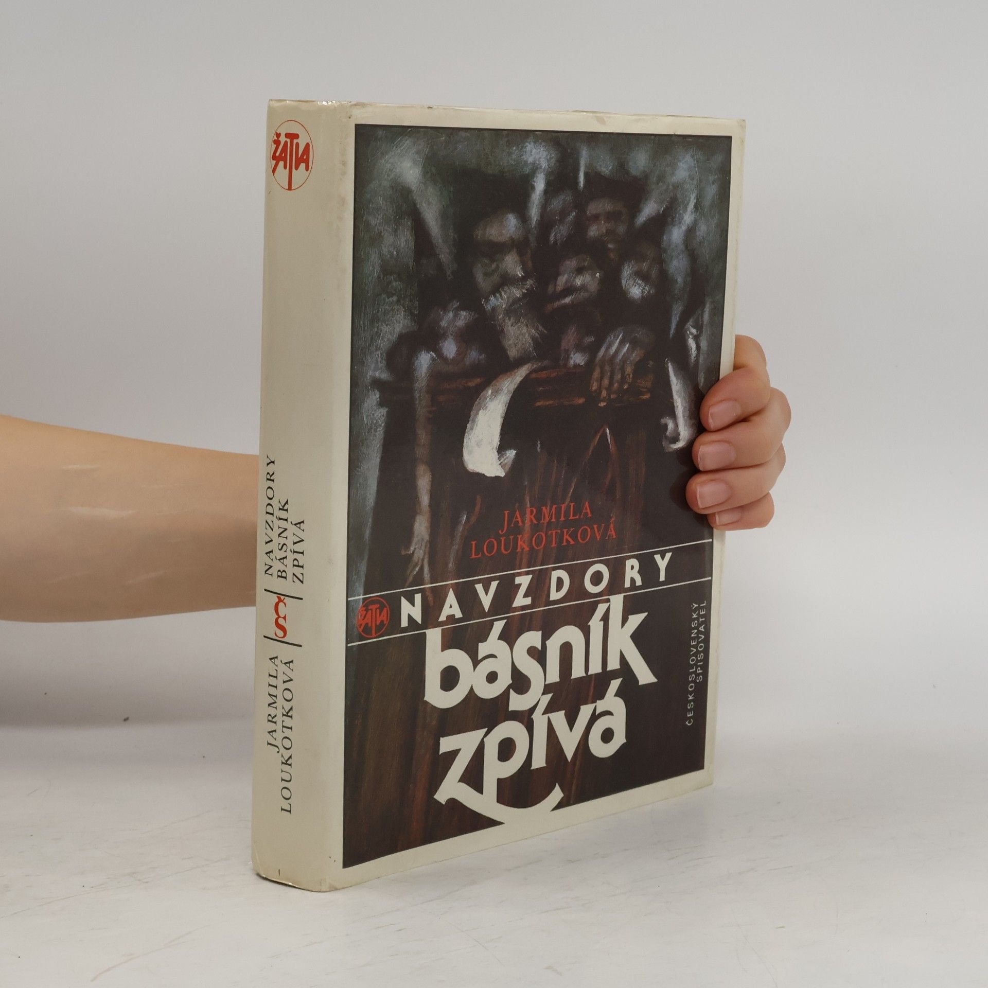 Jarmila Loukotková Navzdory básník zpívá