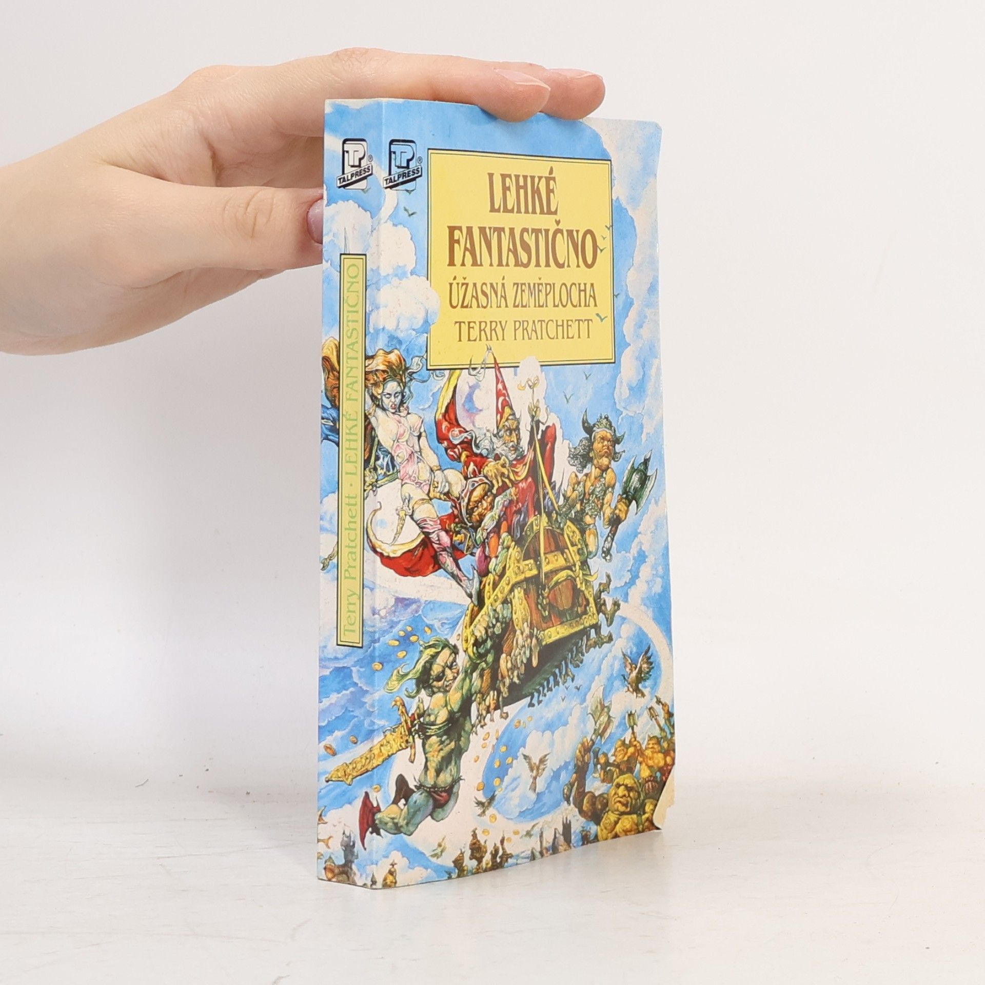 Terry Pratchett Lehké fantastično