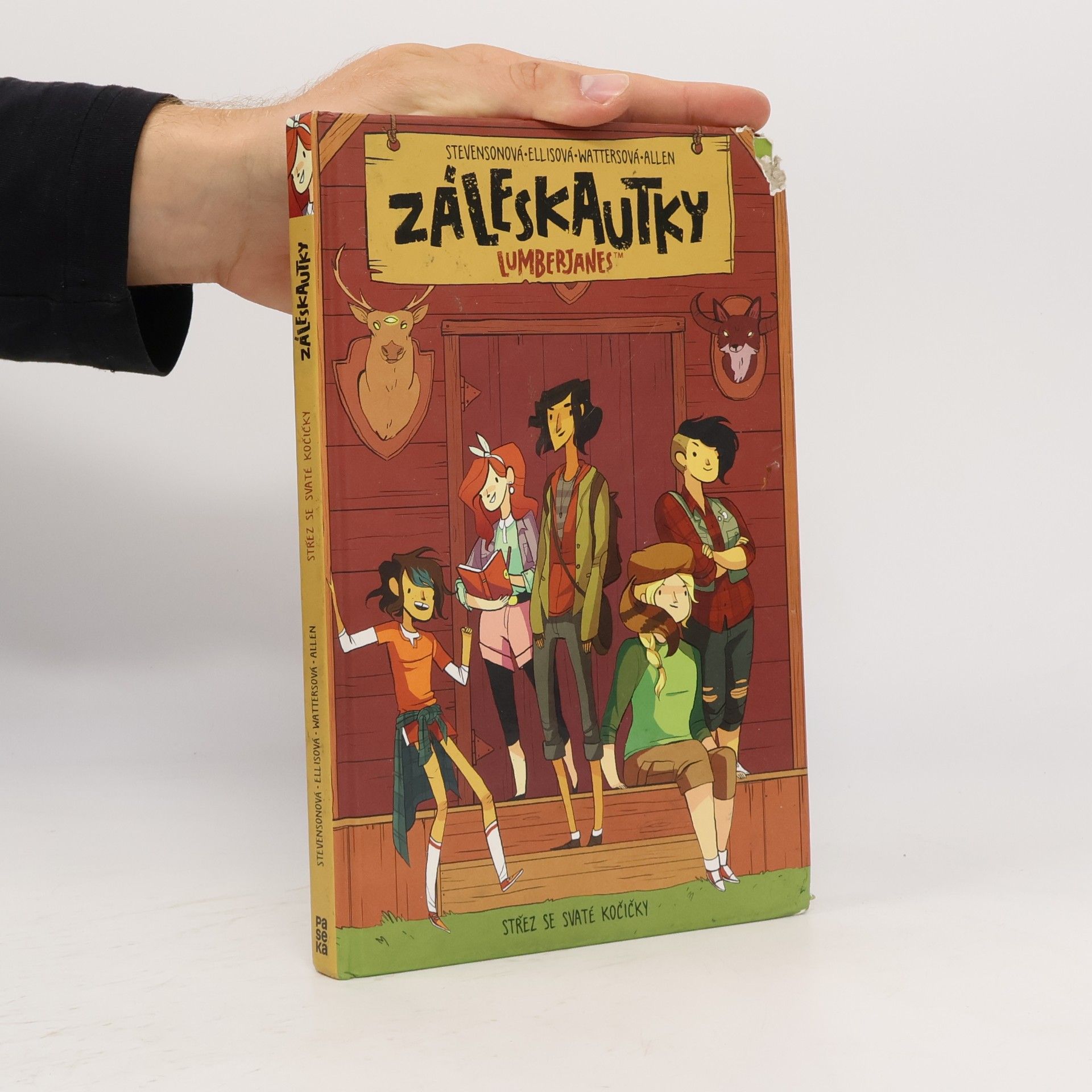 Noelle Stevenson Záleskautky = Lumberjanes. Střež se svaté kočičky