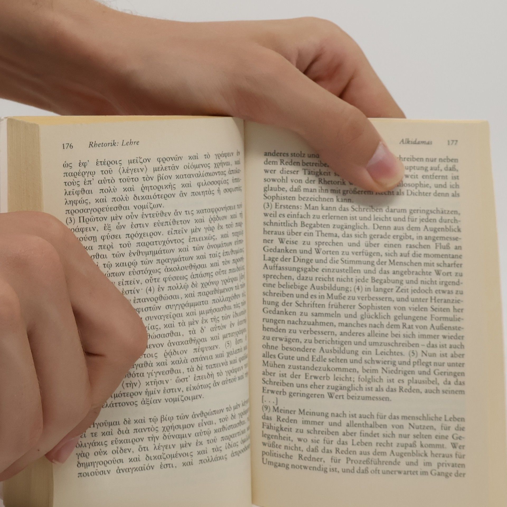 Herwig Görgemanns Die griechische Literatur in Text und Darstellung