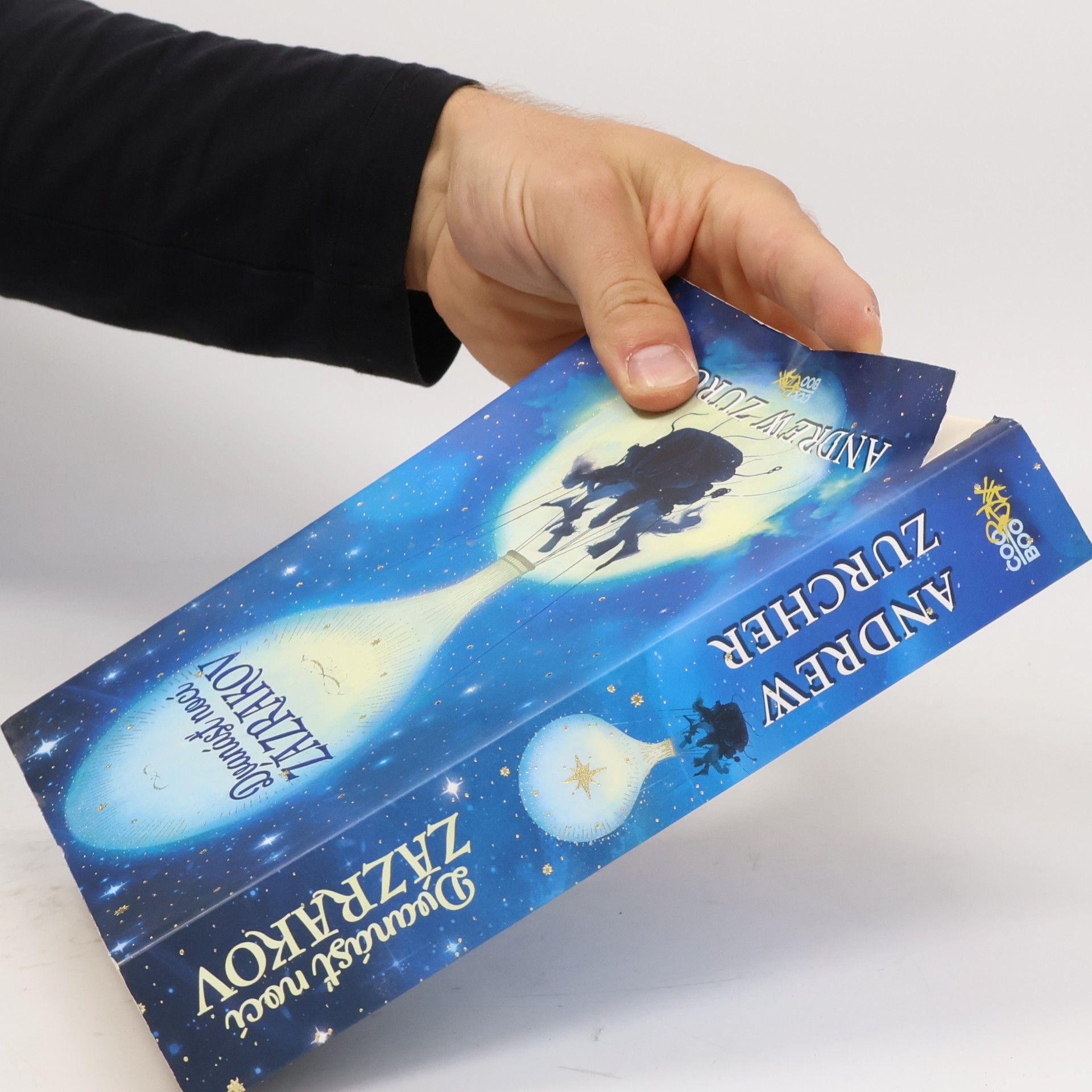 Andrew Zurcher Dvanásť nocí zázrakov