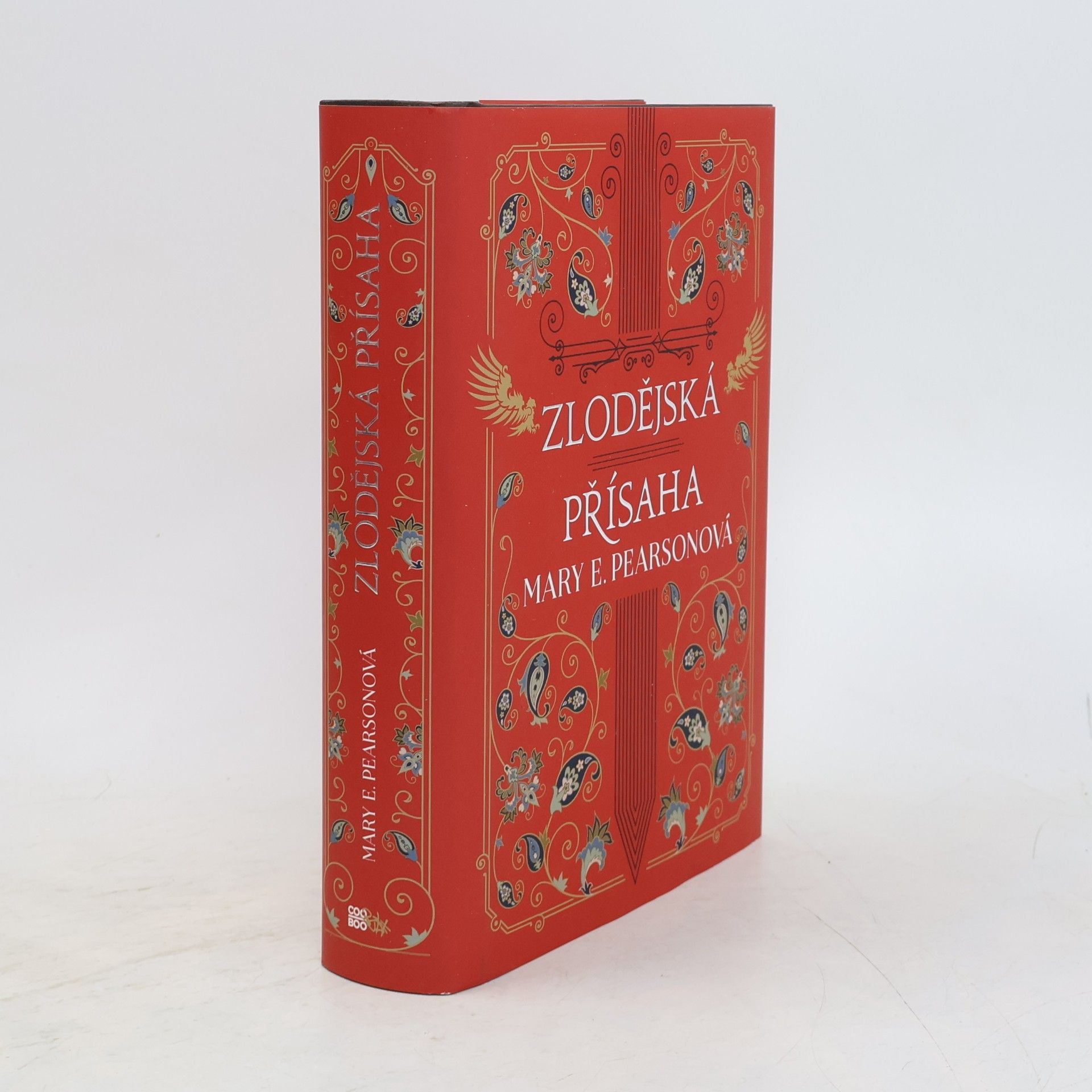Mary E. Pearson Zlodějská přísaha