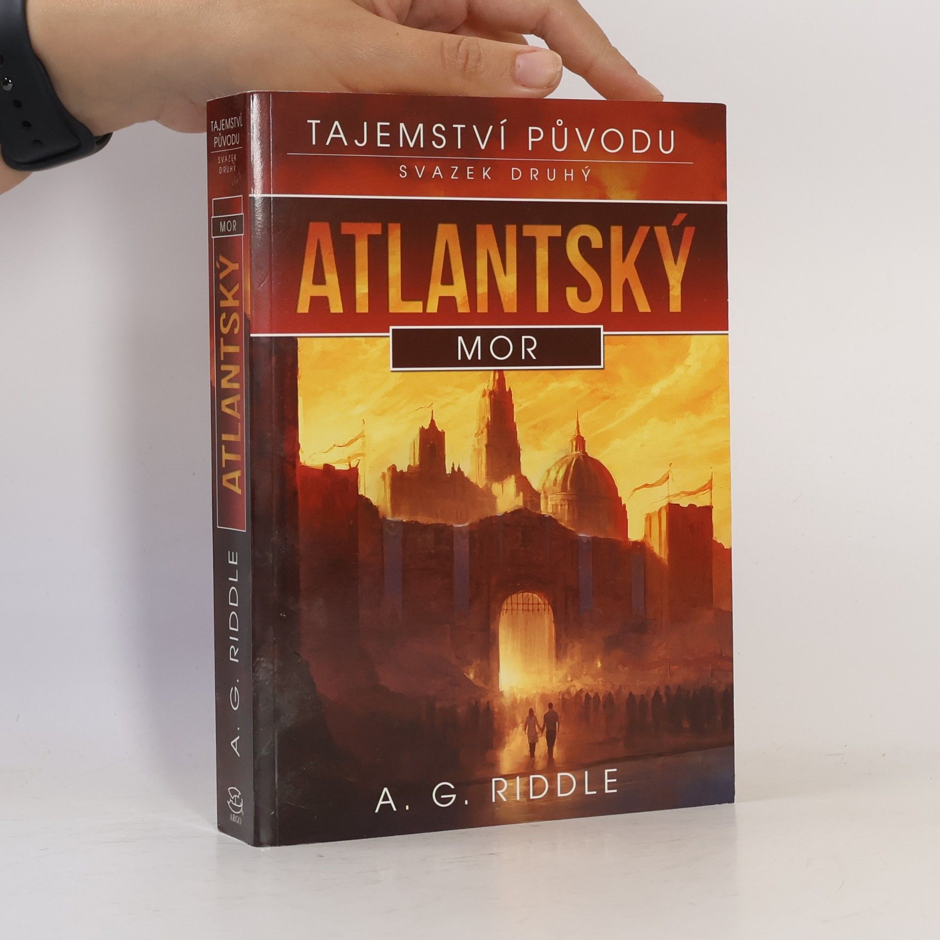 A. G. Riddle Tajemství původu. Svazek druhý, Atlantský mor