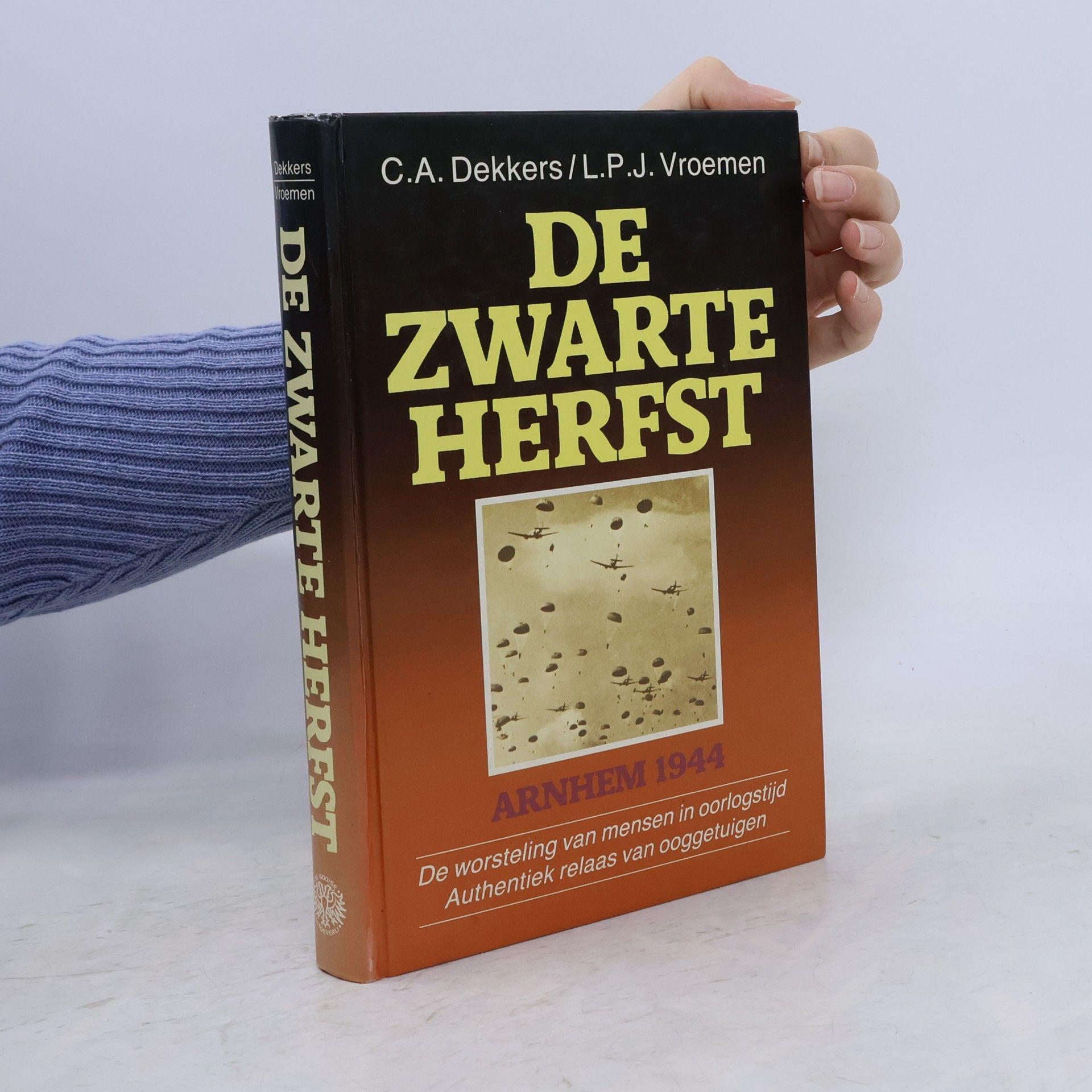 L. P. J. Vroemen De zwarte herfst
