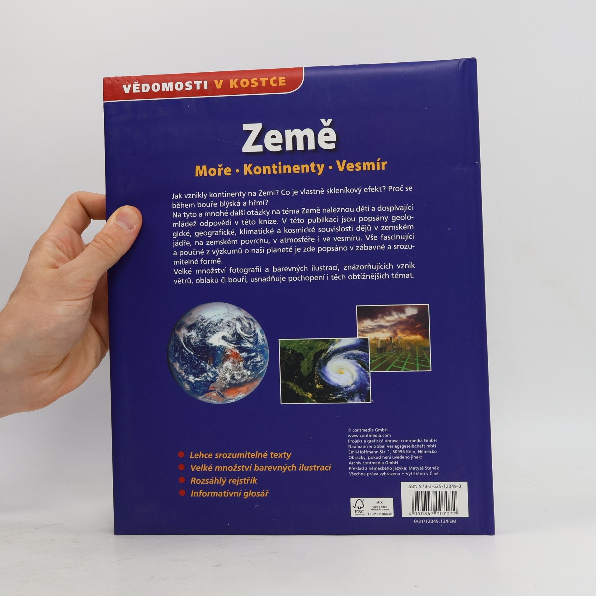 Collectif d'auteurs Země. Moře, kontinenty, vesmír