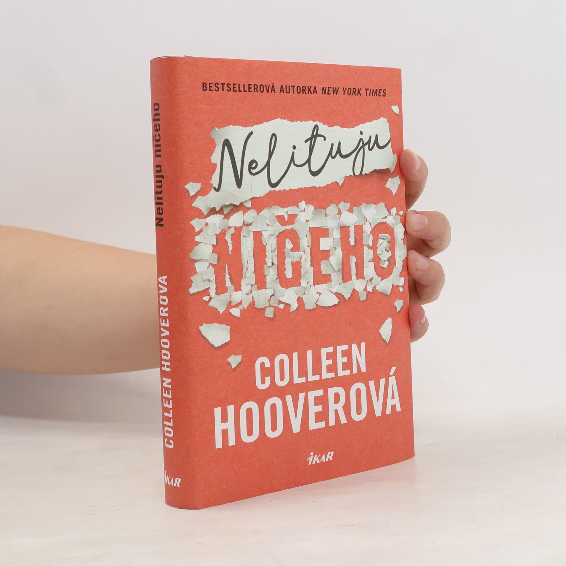 Colleen Hoover Nelituju ničeho