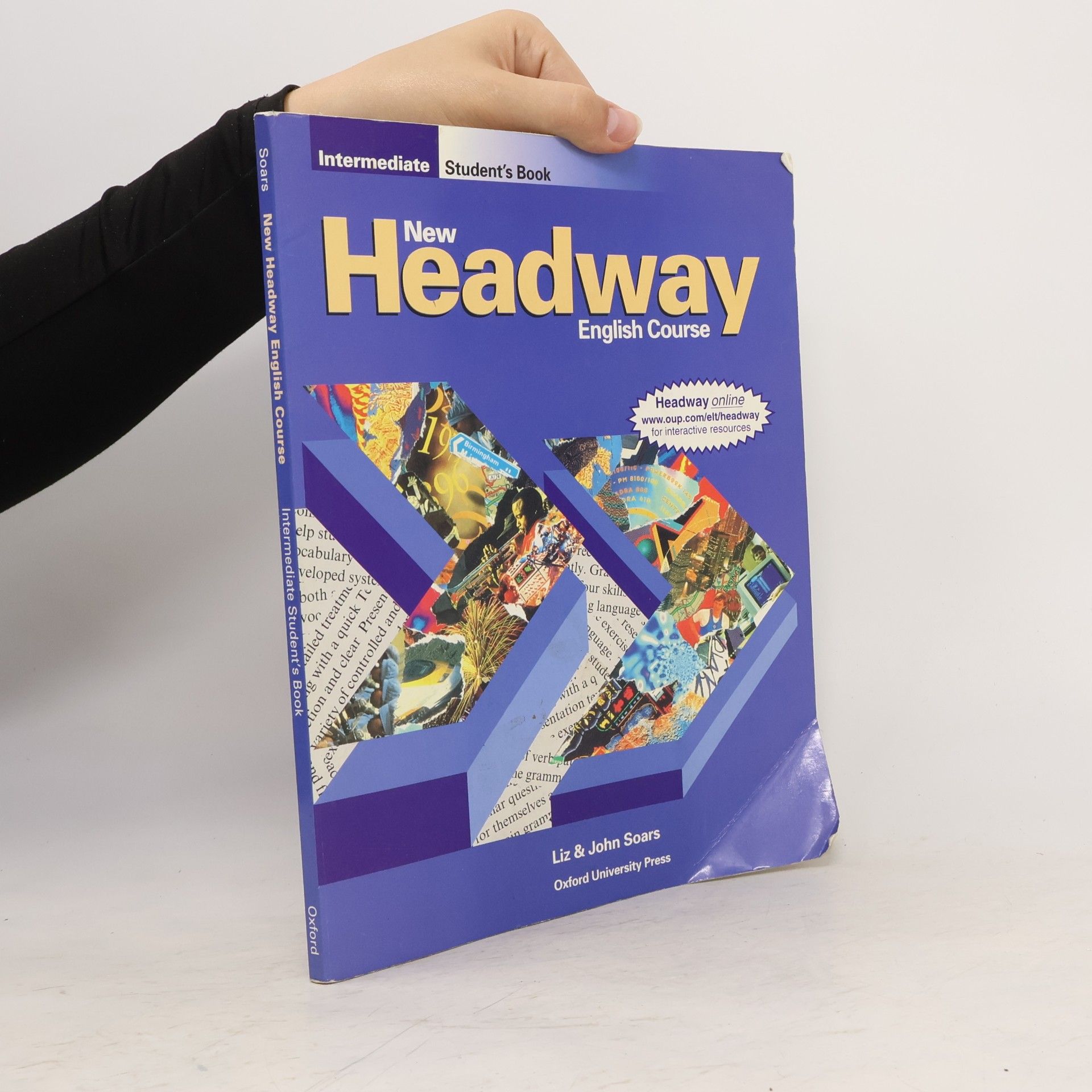 John Soars New Headway English Course. Student's Book (intermediate)