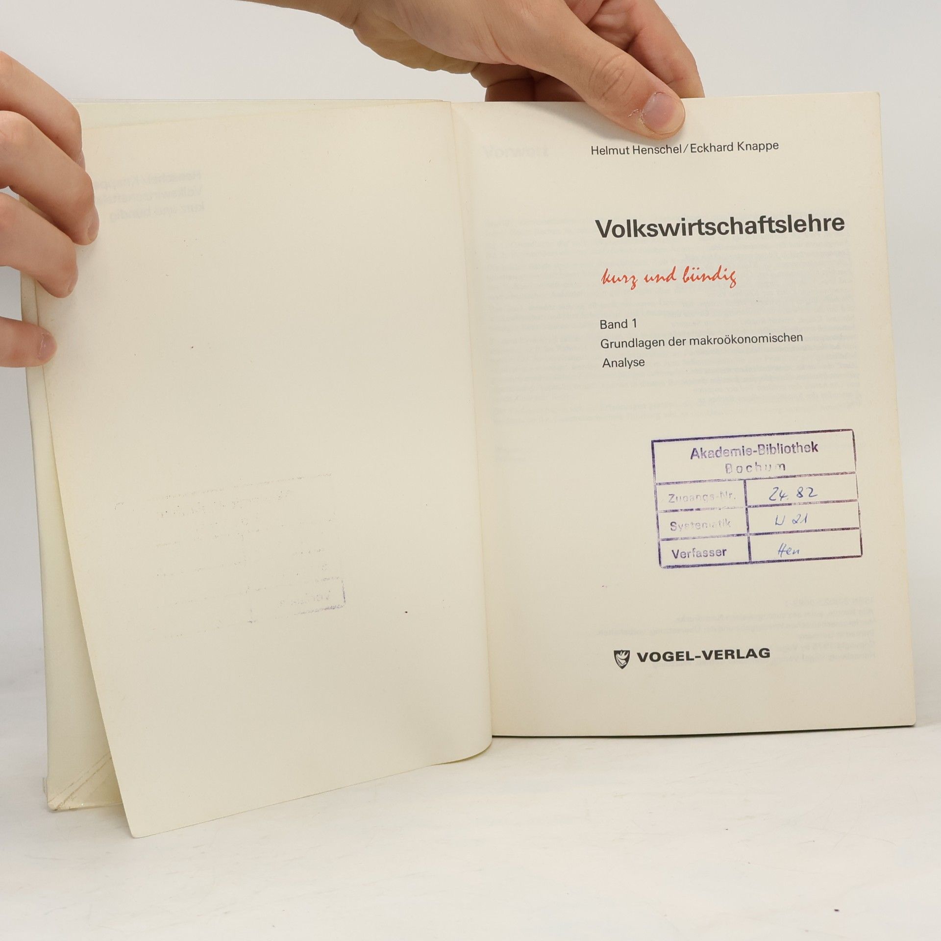 Henschel Volkswirtschaftslehre kurz und bündig