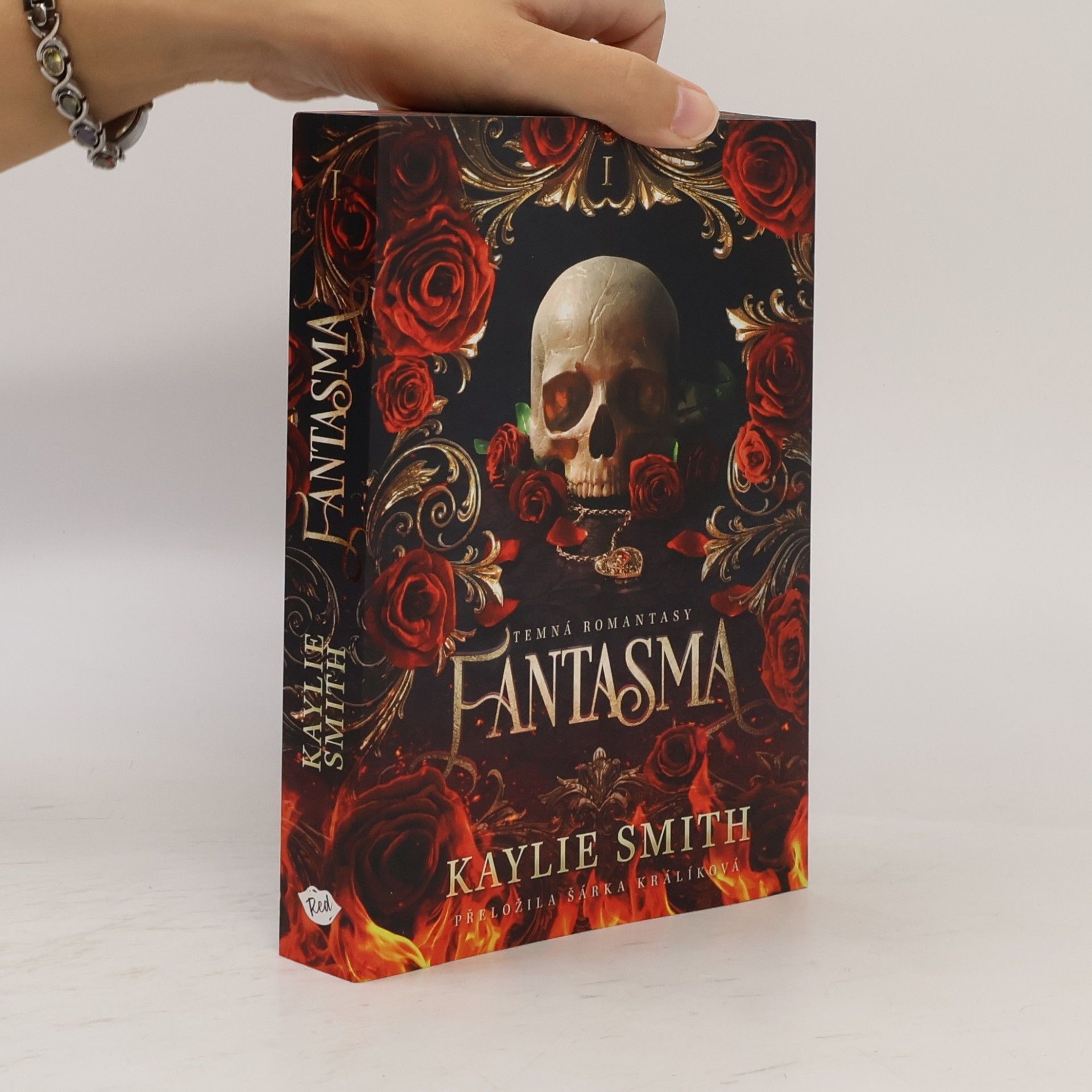 Kaylie Smith Hříšné hry. První díl, Fantasma