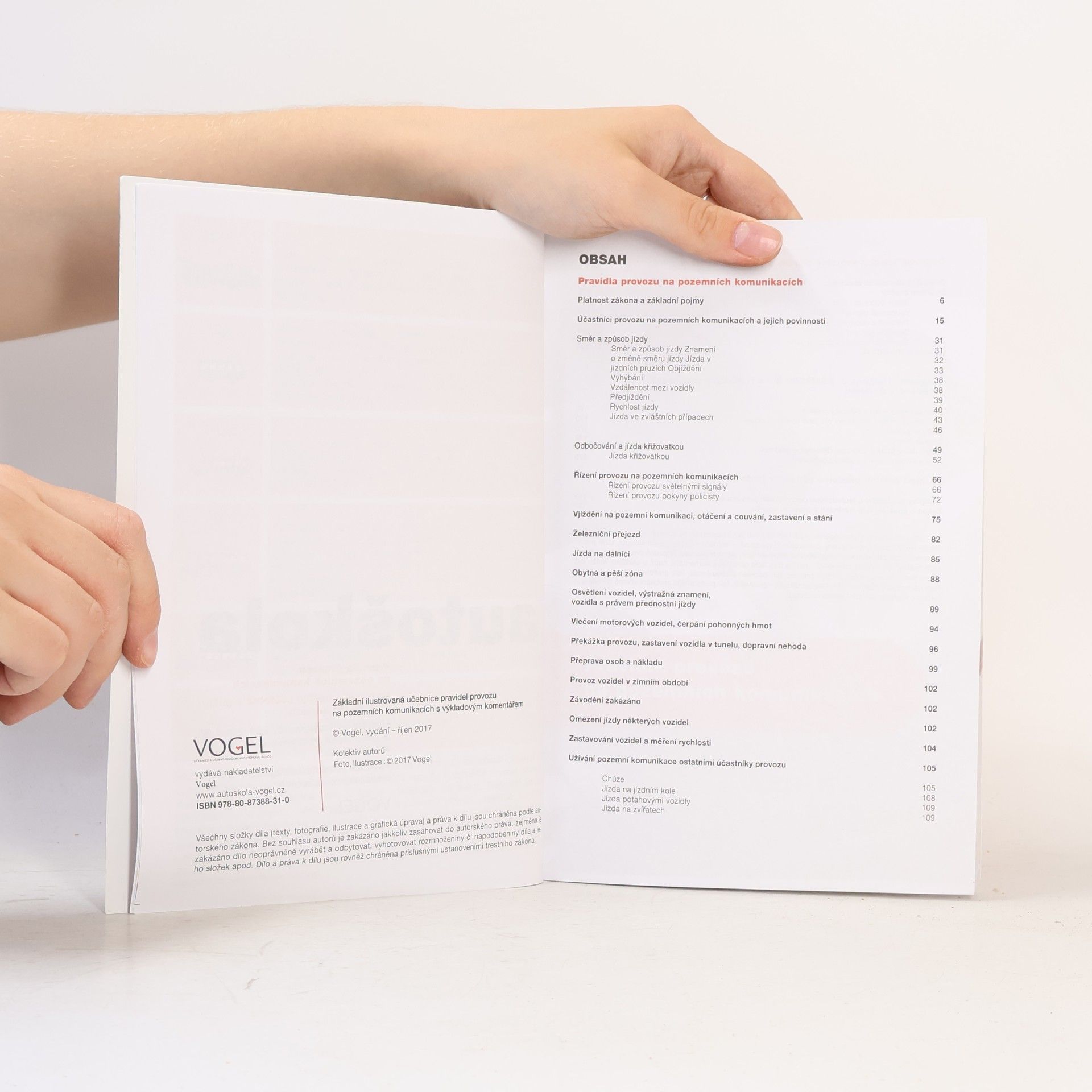Autores varios Autoškola 2022