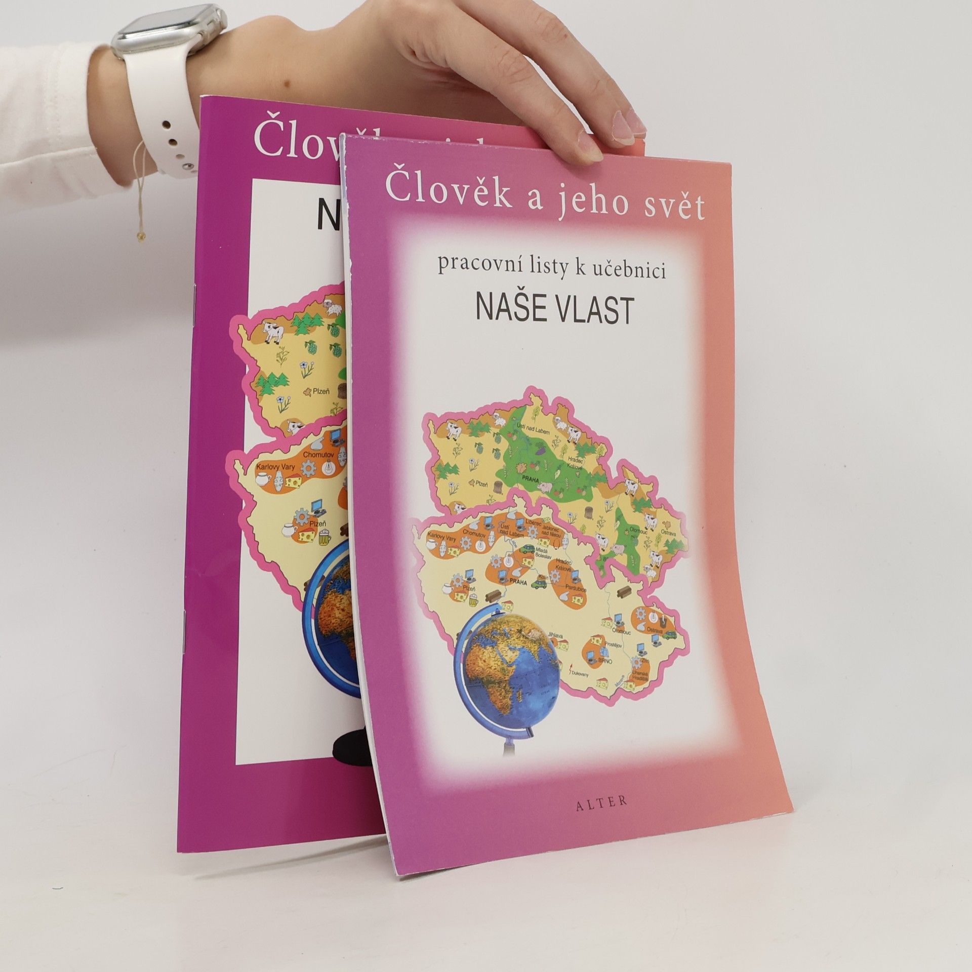 Petr Chalupa (geograf) Člověk a jeho svět. Naše vlast.