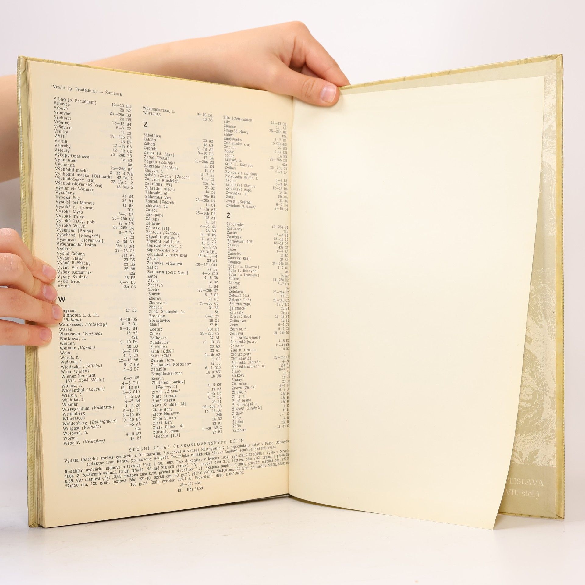 Autorenkollektiv Školní atlas československých dějin
