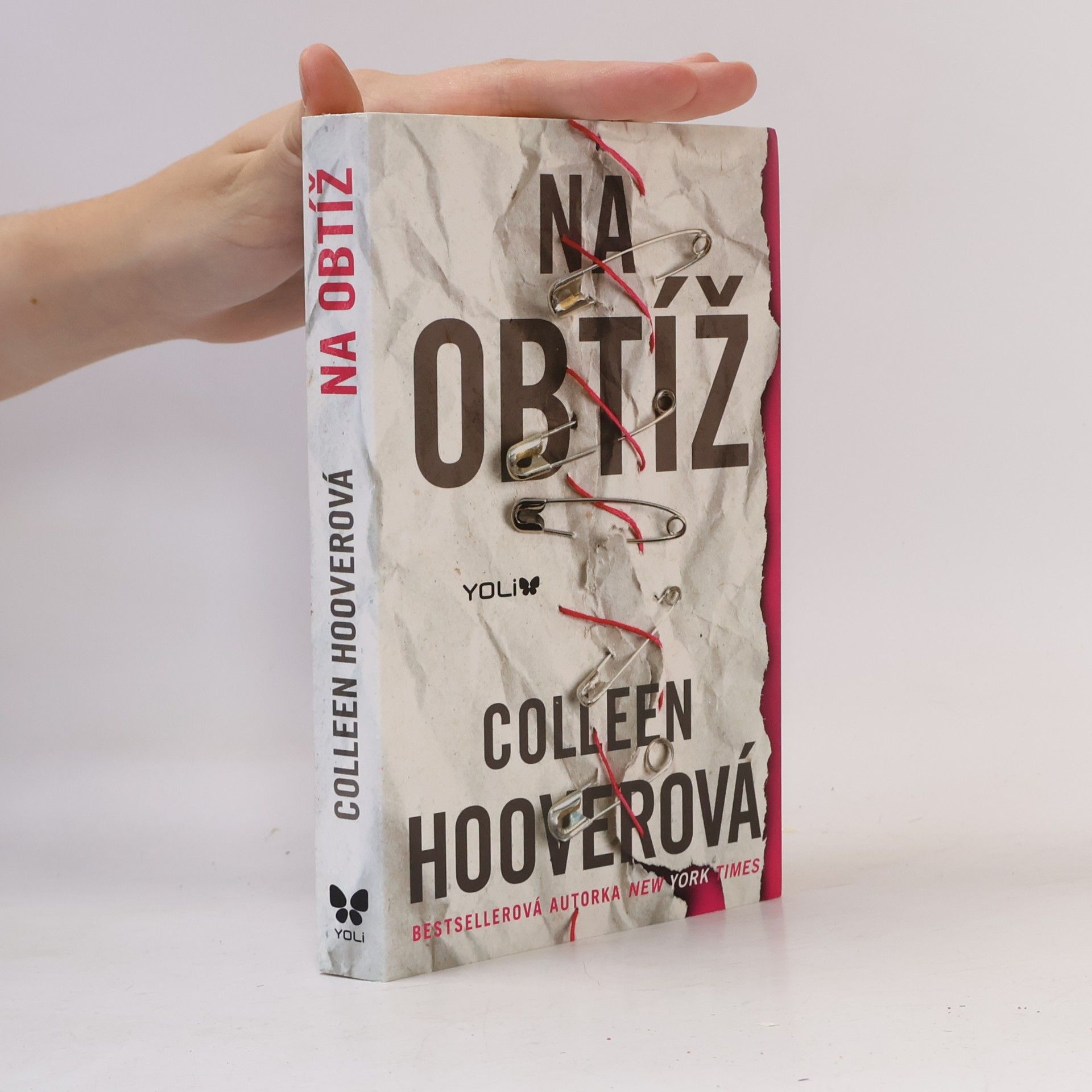 Colleen Hoover Na obtíž