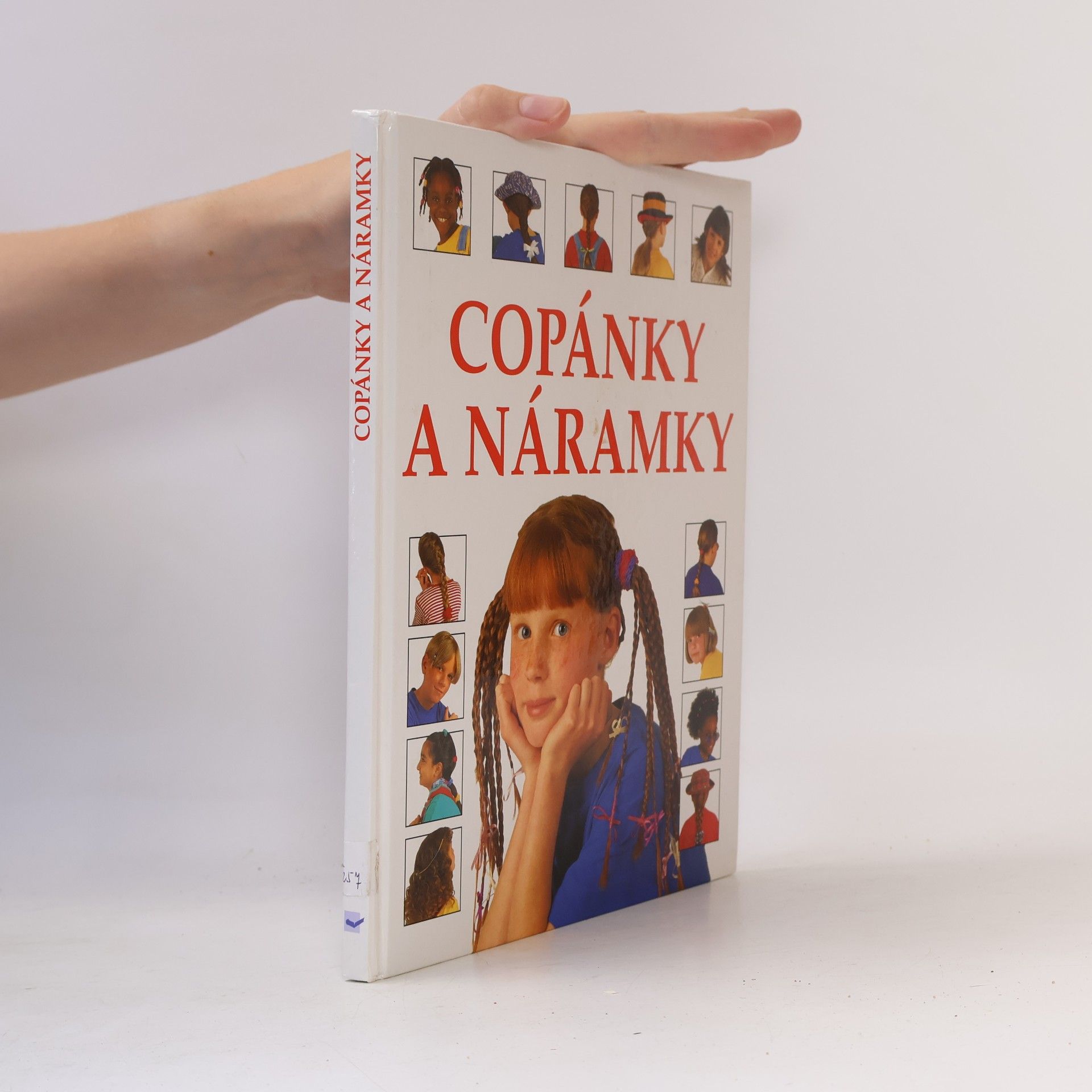Markéta Řapková Copánky a náramky