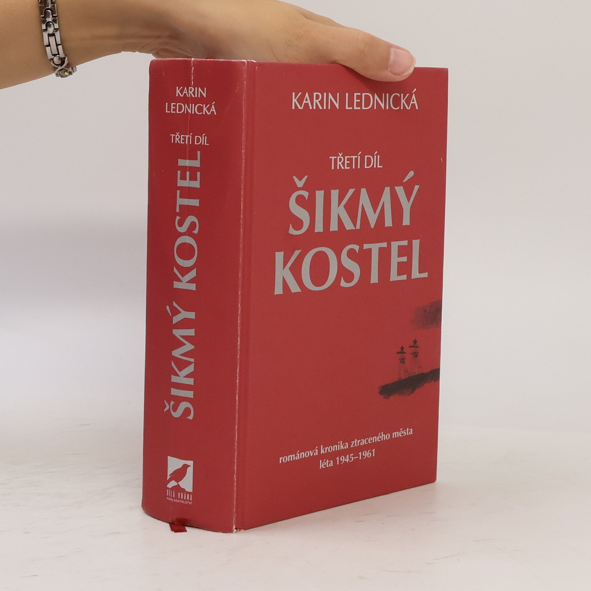 Karin Lednická Šikmý kostel 3