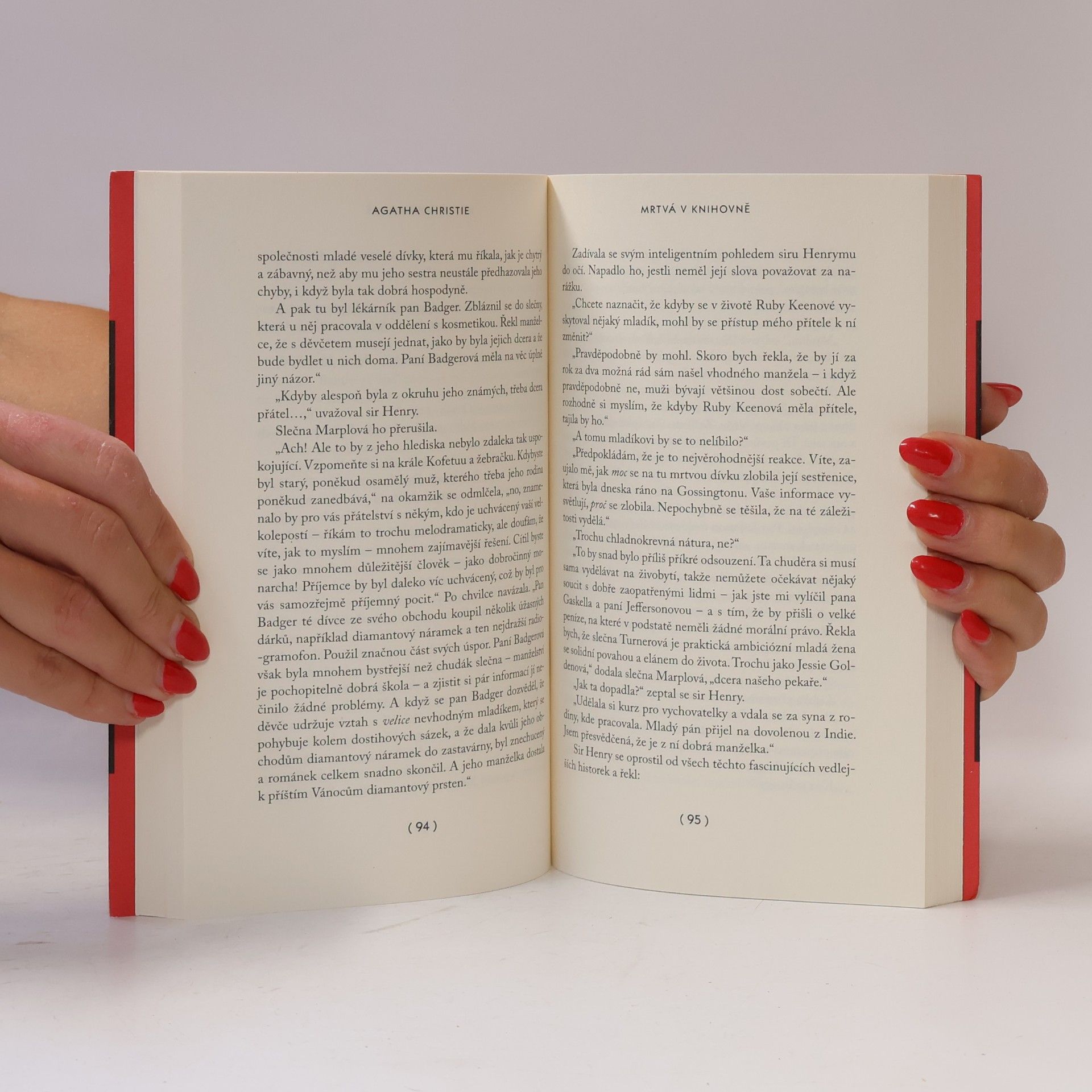 Agatha Christie Mrtvá v knihovně