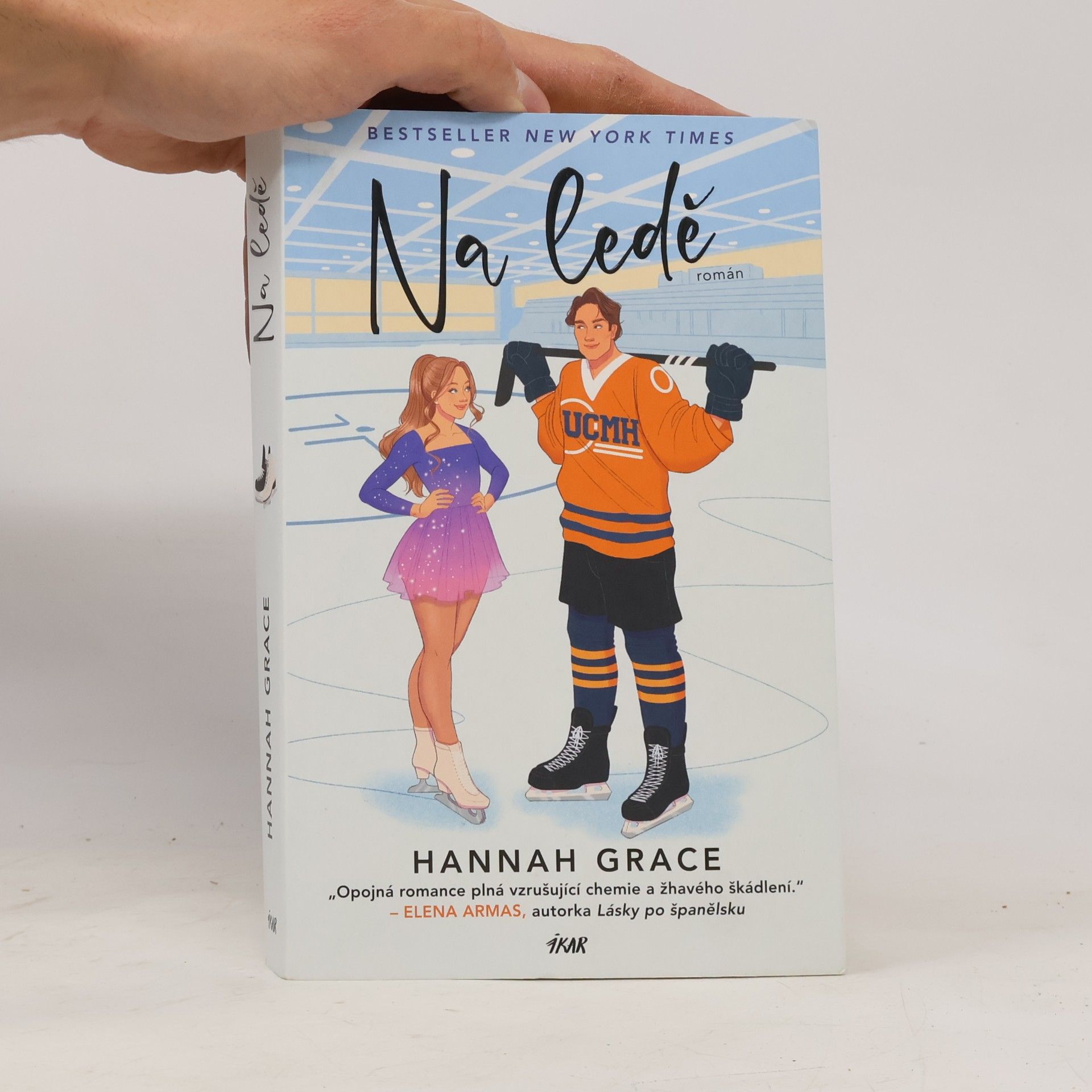 Hannah Grace Na ledě