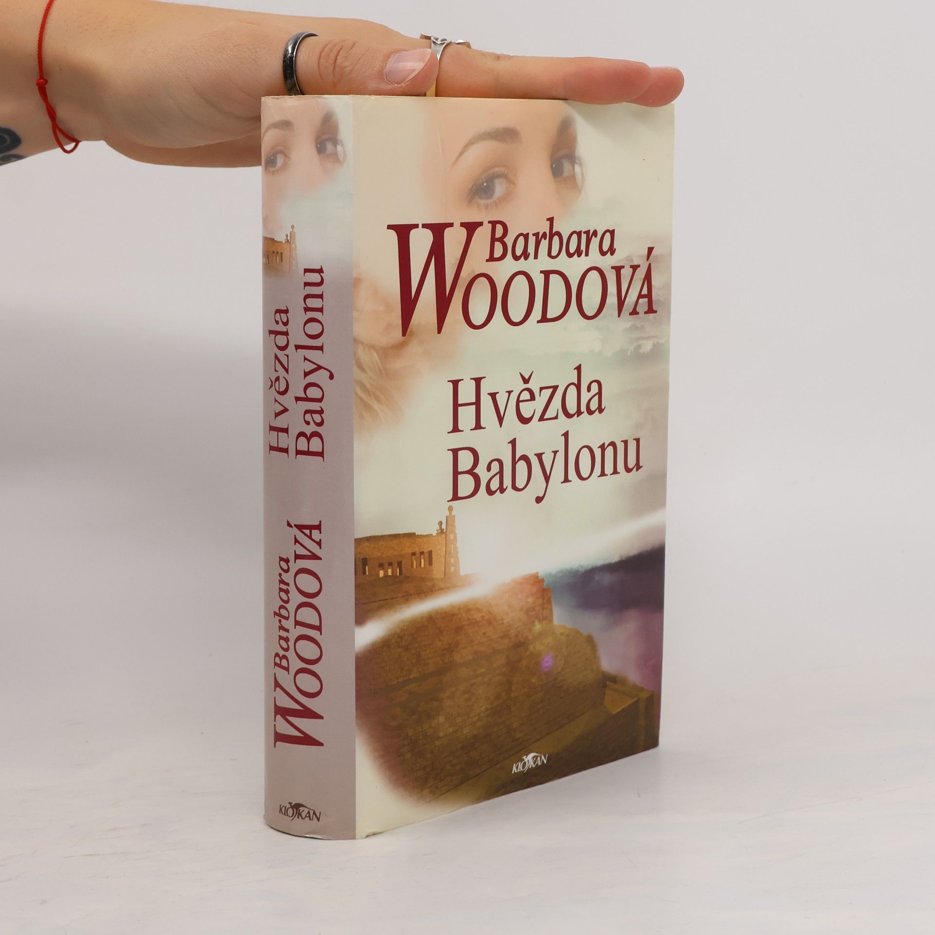 Barbara Wood Hvězda Babylonu