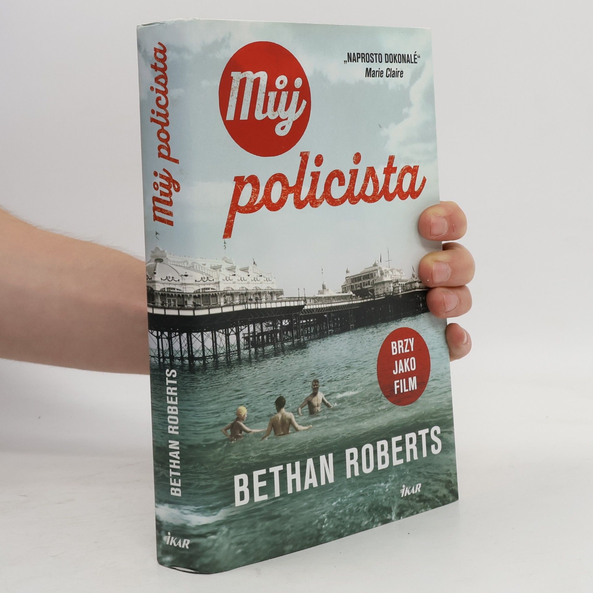 Bethan Roberts Můj policista