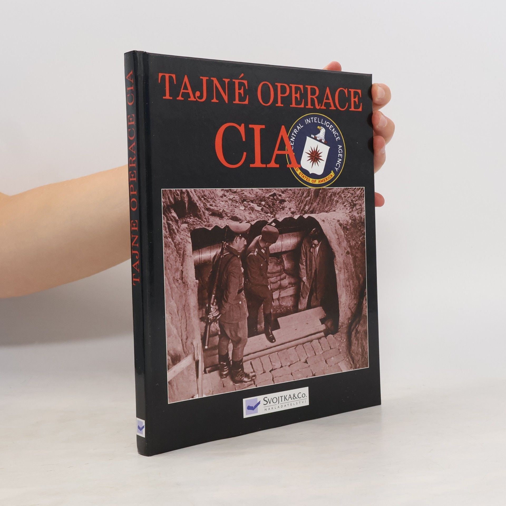 Collectif d'auteurs Tajné operace CIA