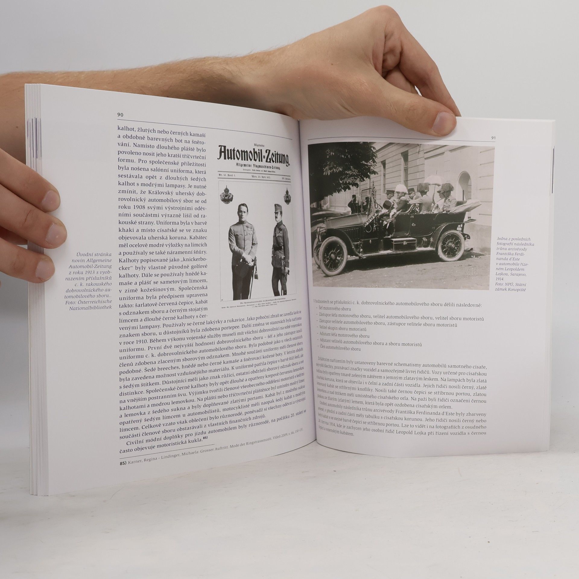 Radek Polách „Pánové, prosím, smekněte“. Metodika datování a interpretace fotografií z let 1850–1918 pomocí historické pánské módy Radek Polách
