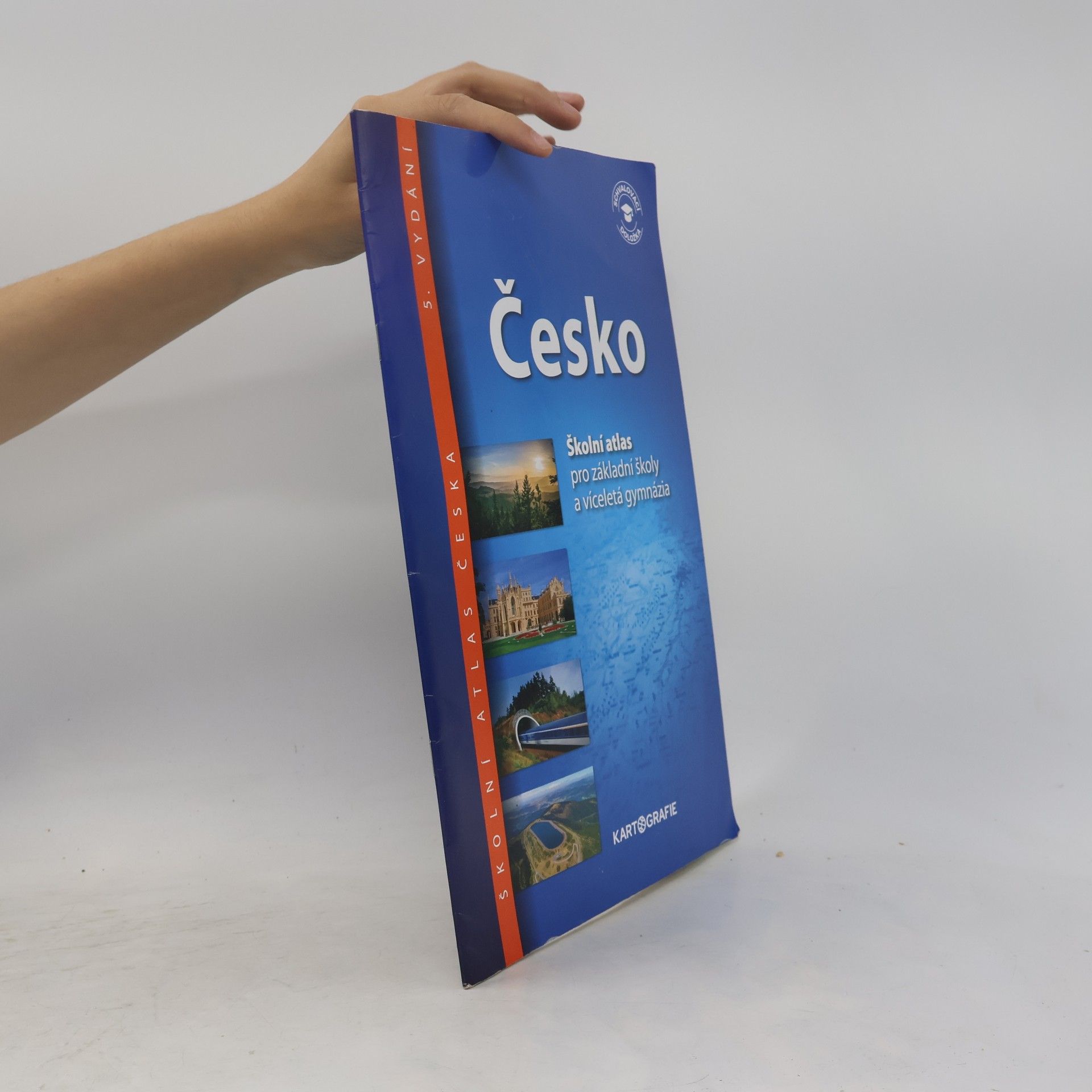 Kolektiv autorů Česko: školní atlas pro základní školy a víceletá gymnázia