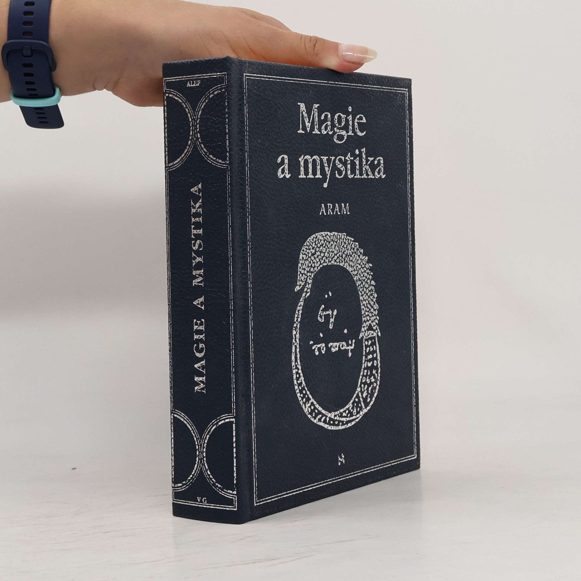 Kurt Aram Magie a mystika v minulosti a současnosti