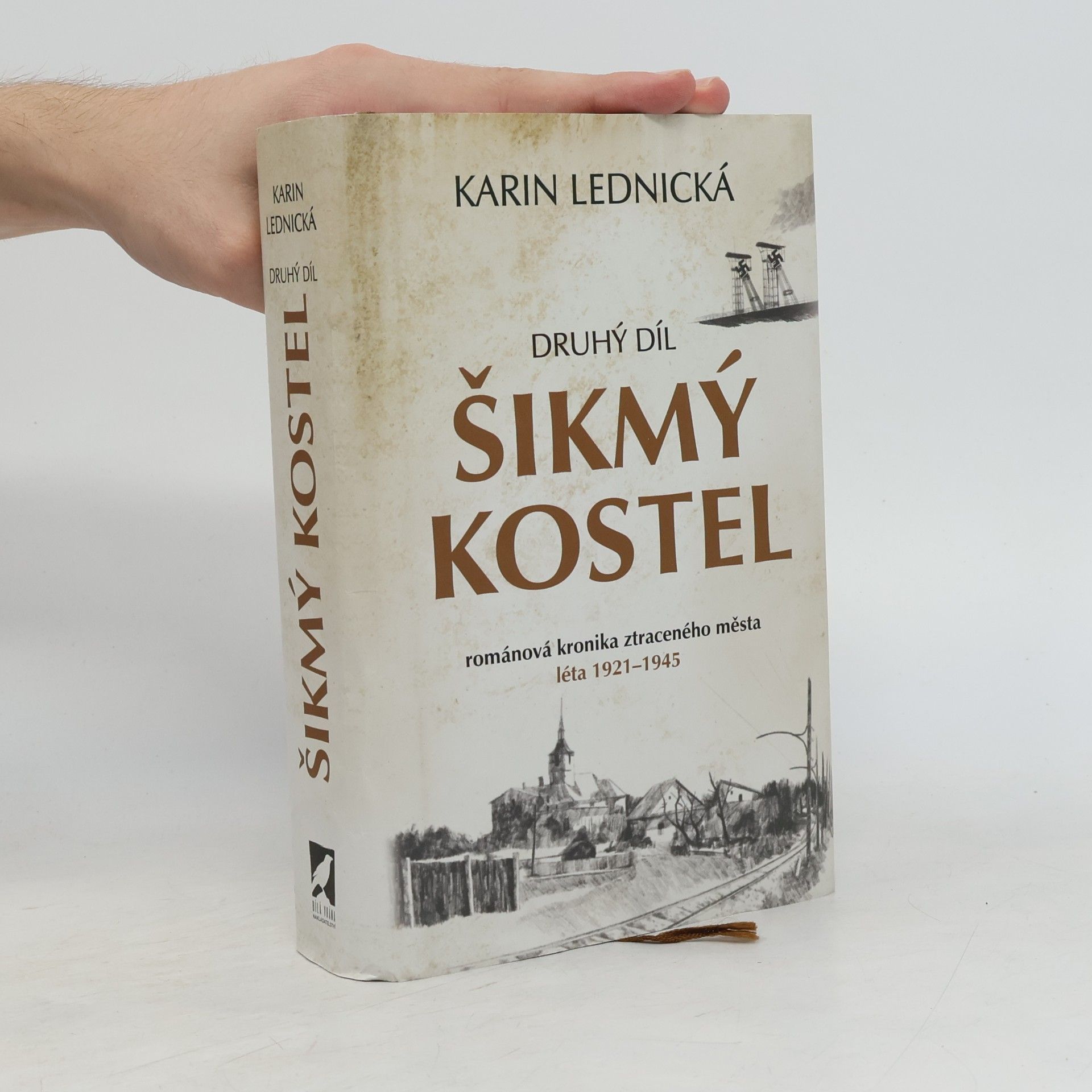 Karin Lednická Šikmý kostel 2