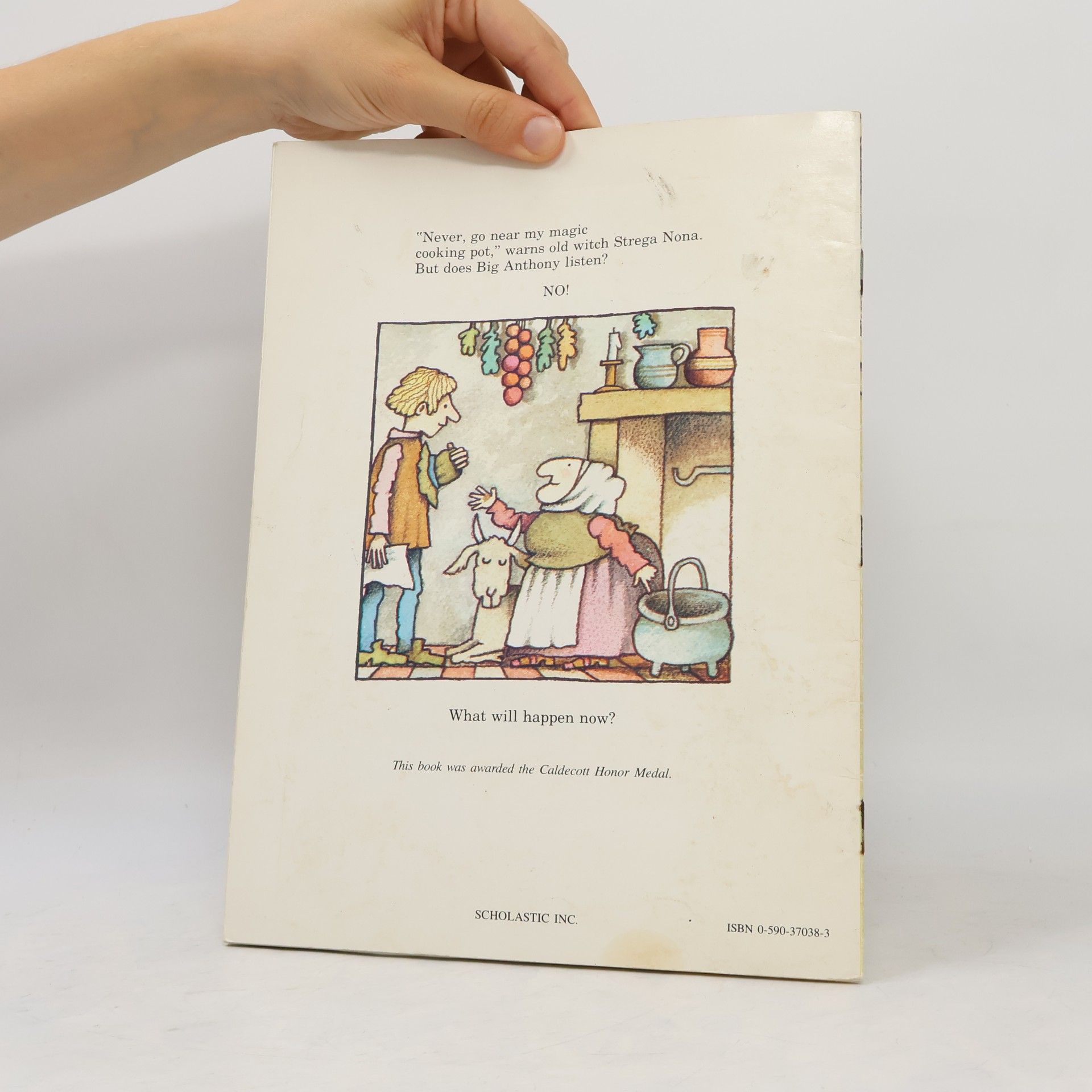Tomie de Paola Strega Nona