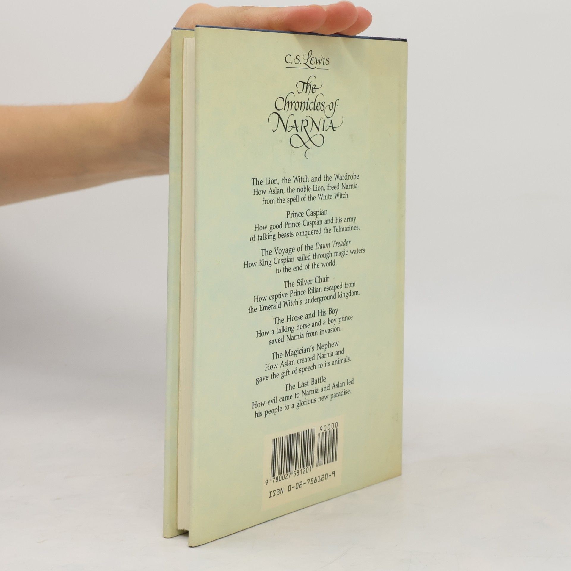 C. S. Lewis The Chronicles of Narnia - 1: The Lion, The Witch, And The Wardrobe