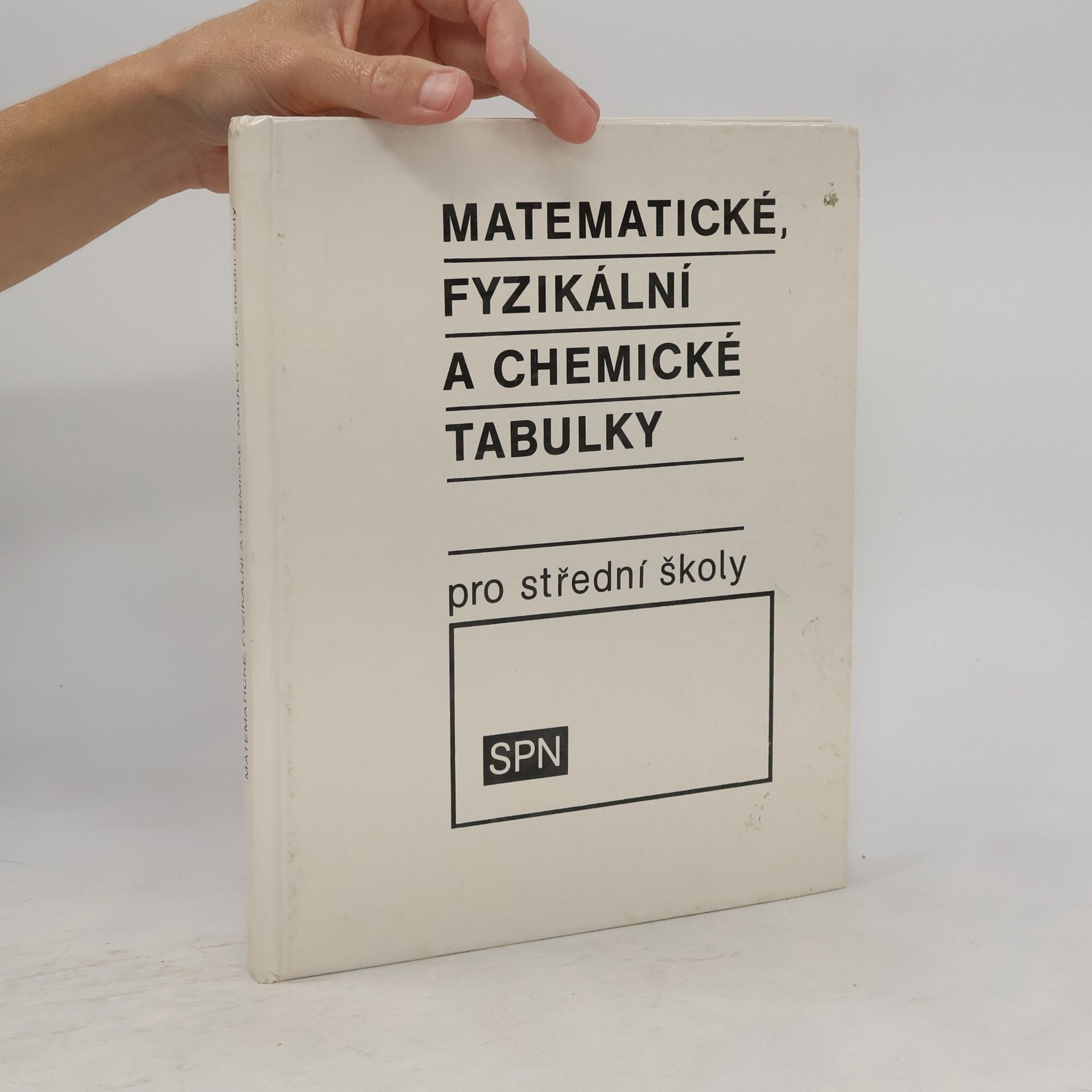 Jiří Mikulčák Matematické, fyzikální a chemické tabulky pro střední školy