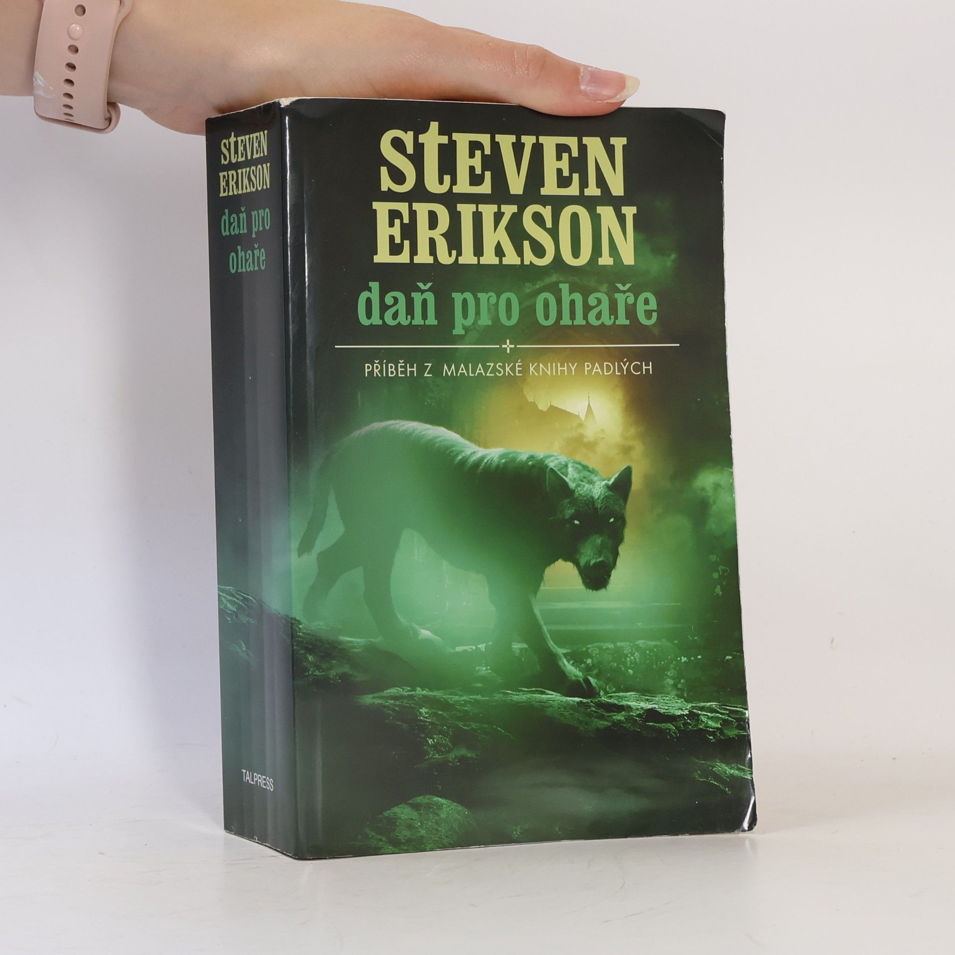 Steven Erikson Daň pro ohaře